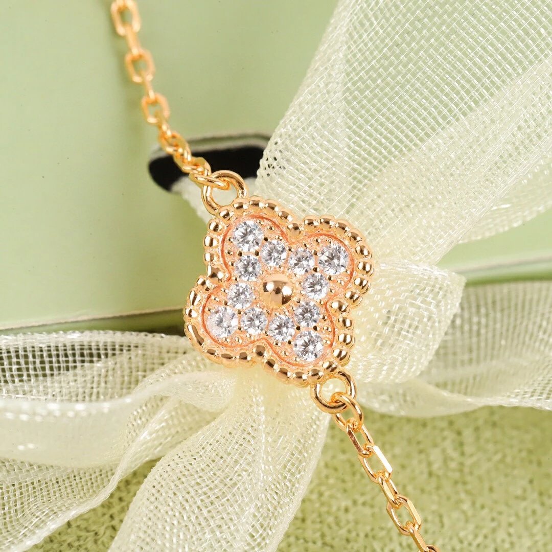 Van Cleef&Arpels VCA alhambra Bracelet mini diamond