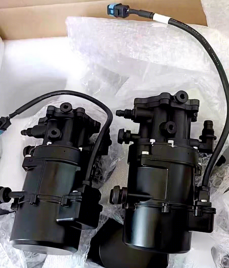 Piston Pump with Signal Cable Water Pump for T30 Agricultural Drones Repair Parts Water Piston Pump for Agricultural Drones