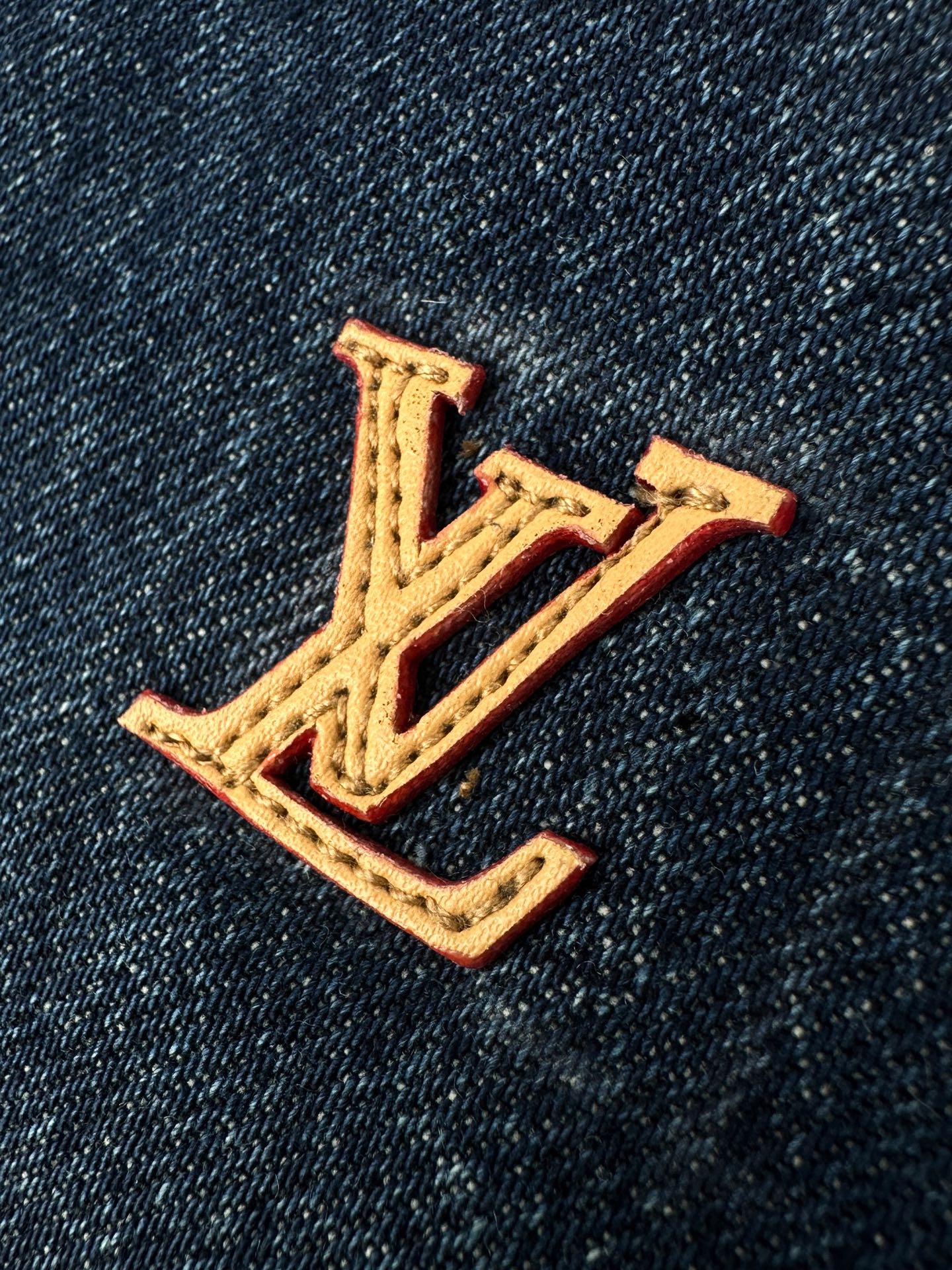 LOUIS VUITTON标识牛仔外套