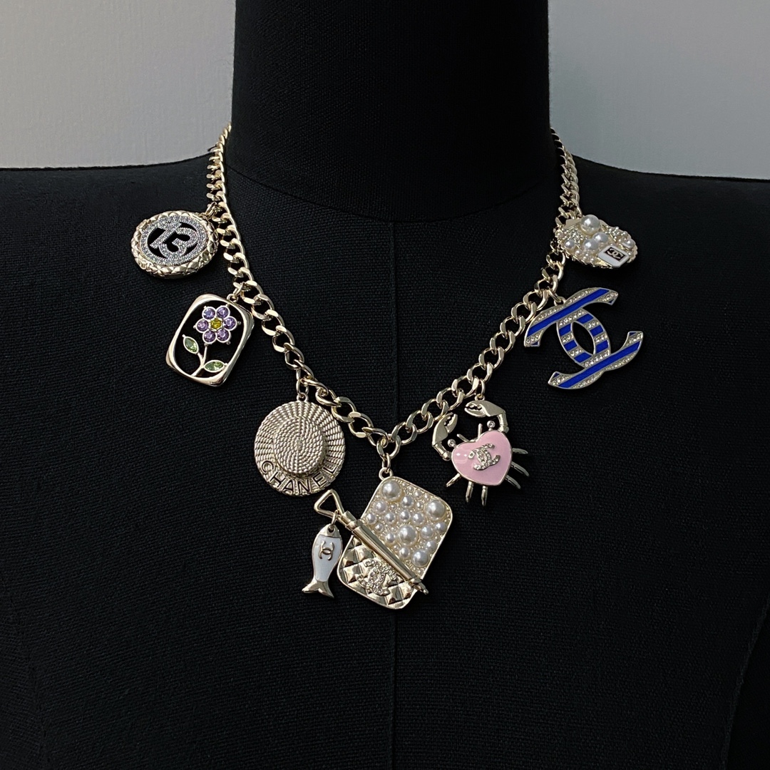 TOP CHANEL Necklace - Gold