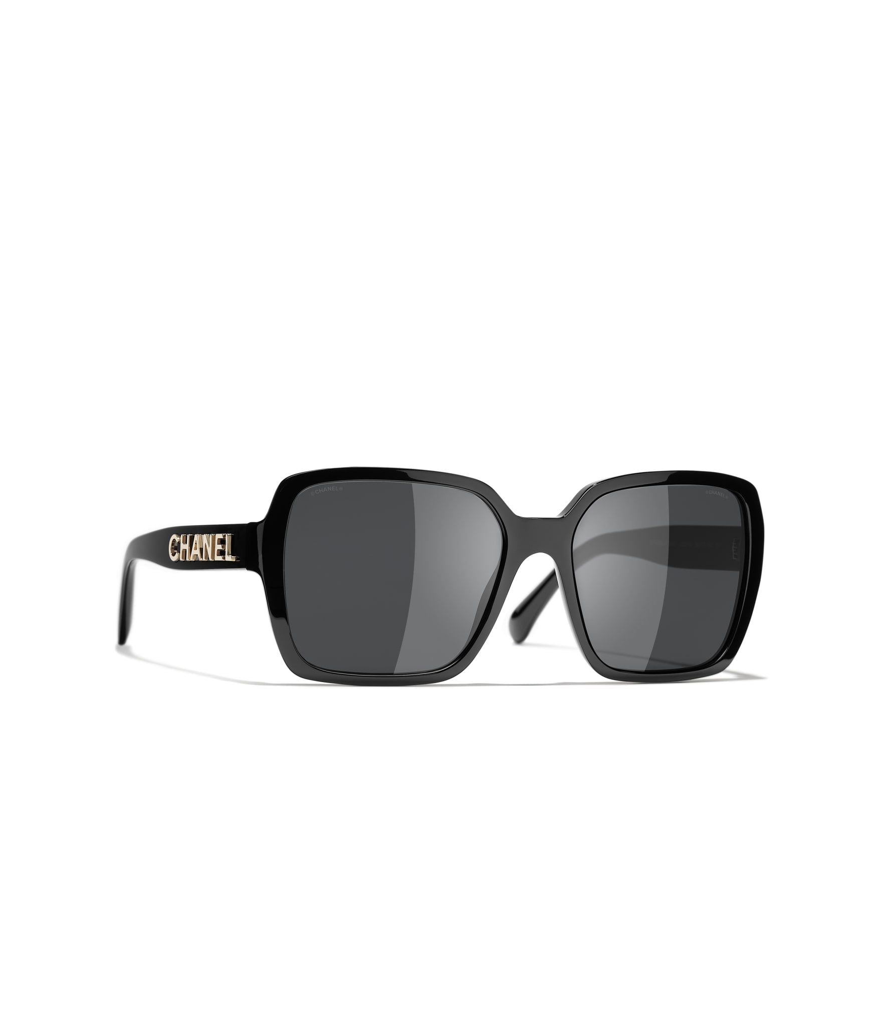 CHANEL Square Sunglasses A71305X08101S
