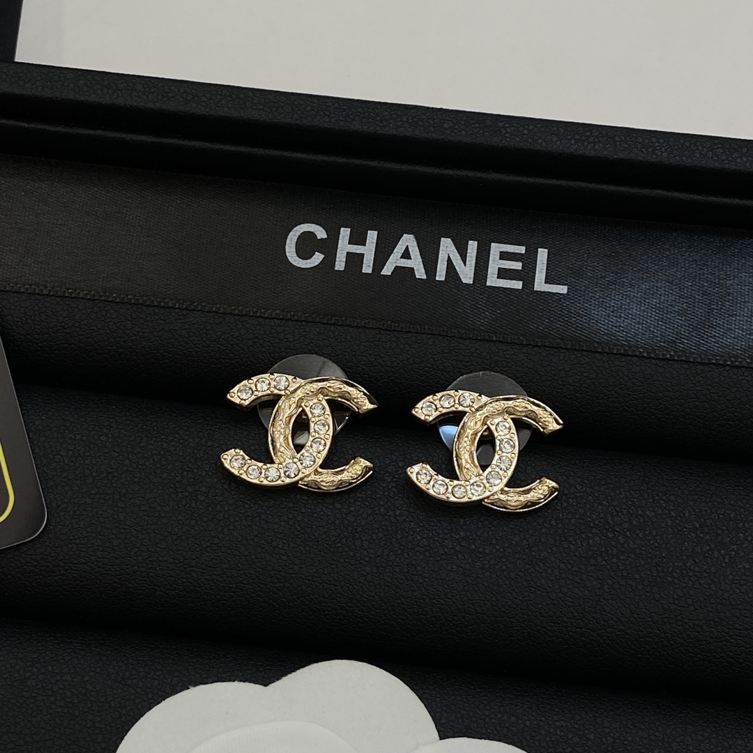 TOP CHANEL CC Earrings-2 Colors