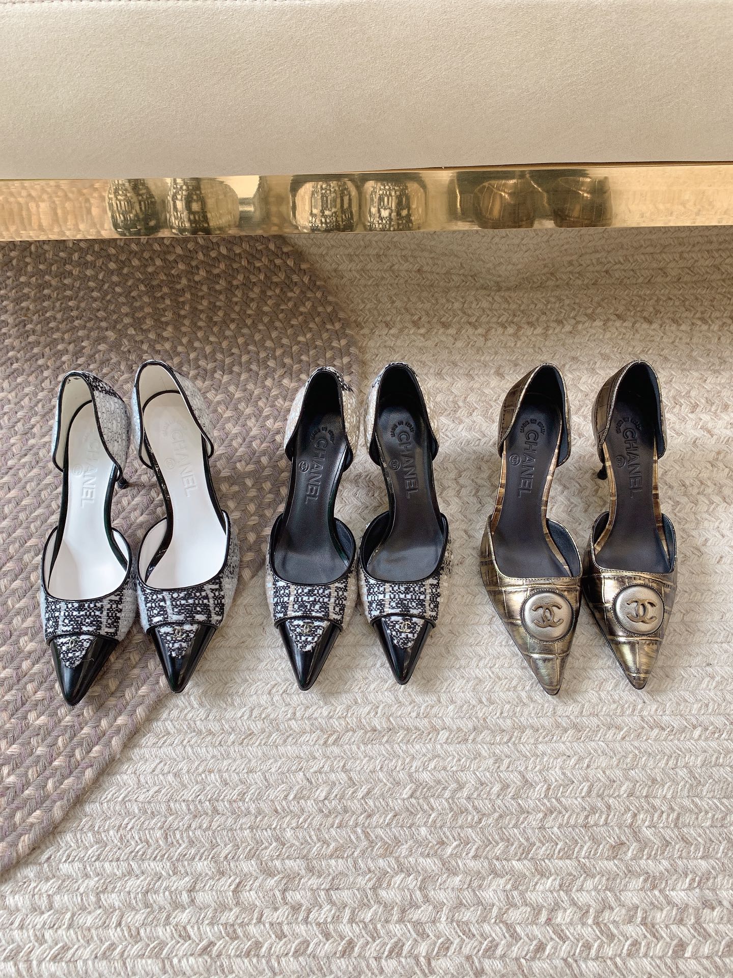 TOP CHANEL Classic New Color Hollow Sandals - 8cm - 3 Colors