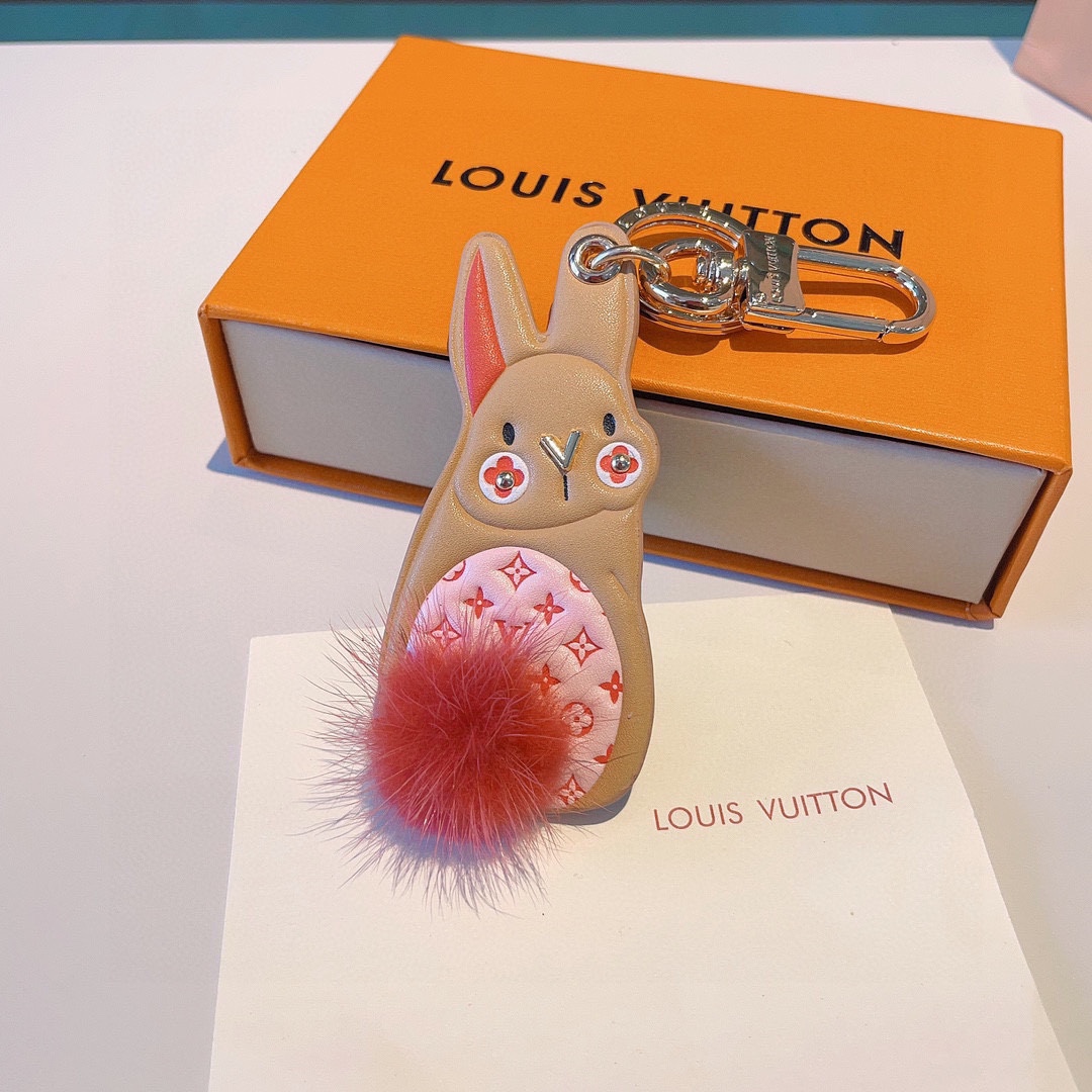 TOP Louis Vuitton LV £V Mink Hair Rabbit Tail Keychain