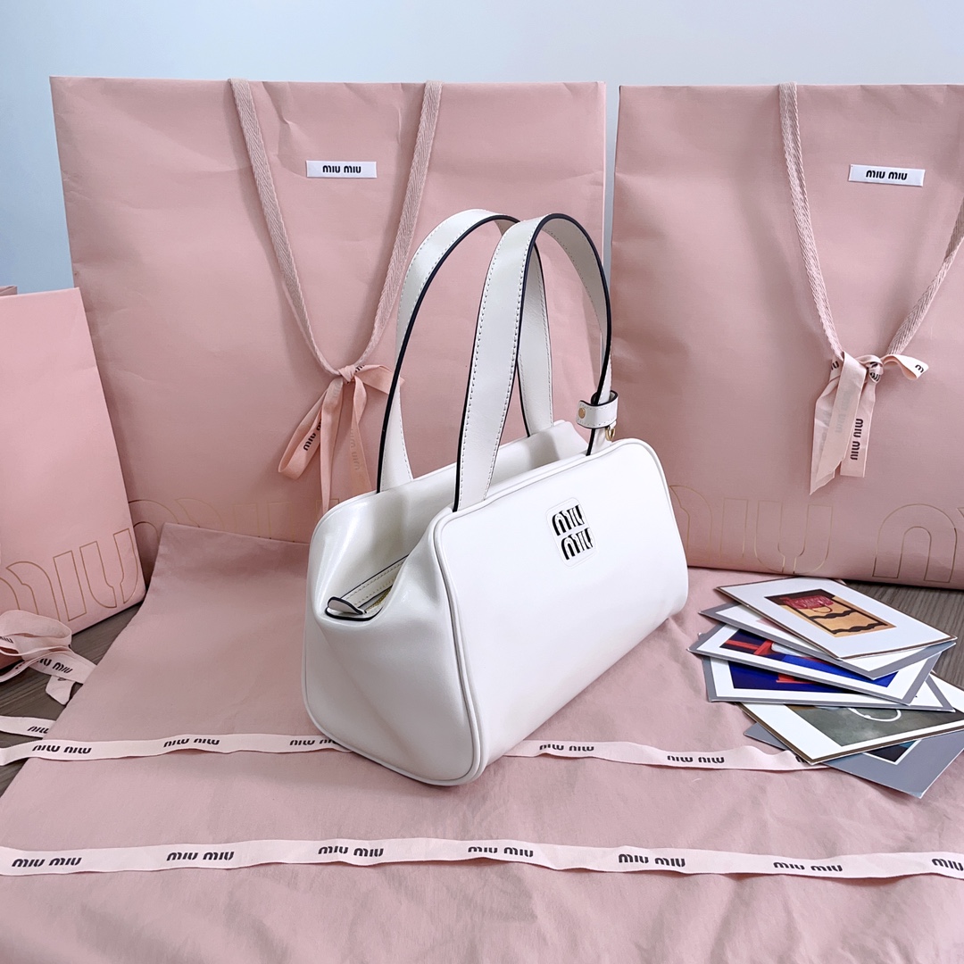 TOP Miu Miu Cowhide Bowling Bag 28x15x13cm - 2 Color