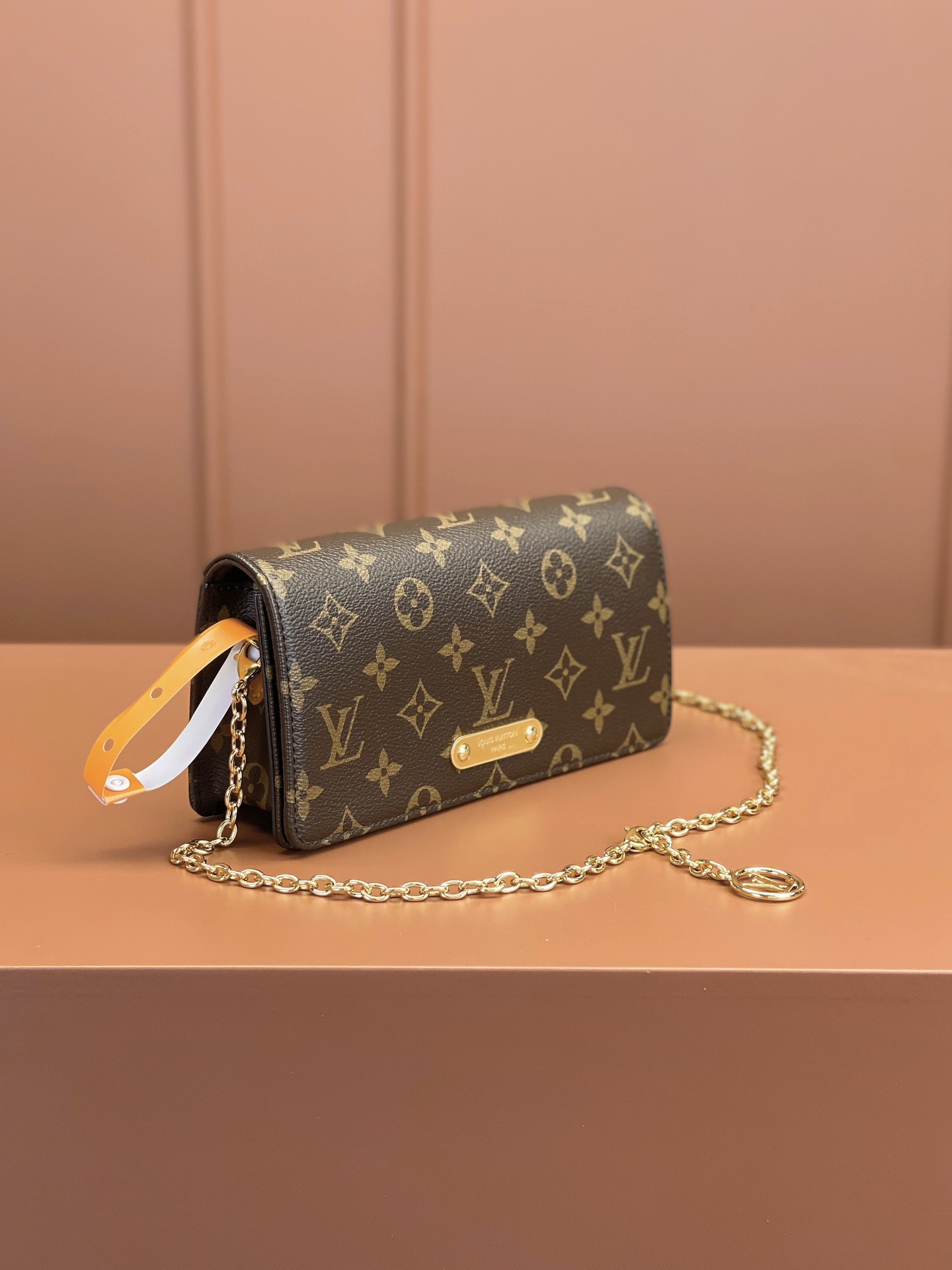 TOP Louis Vuitton LV Wallet On Chain Lily Handbag 20x10x3.5cm - Brown