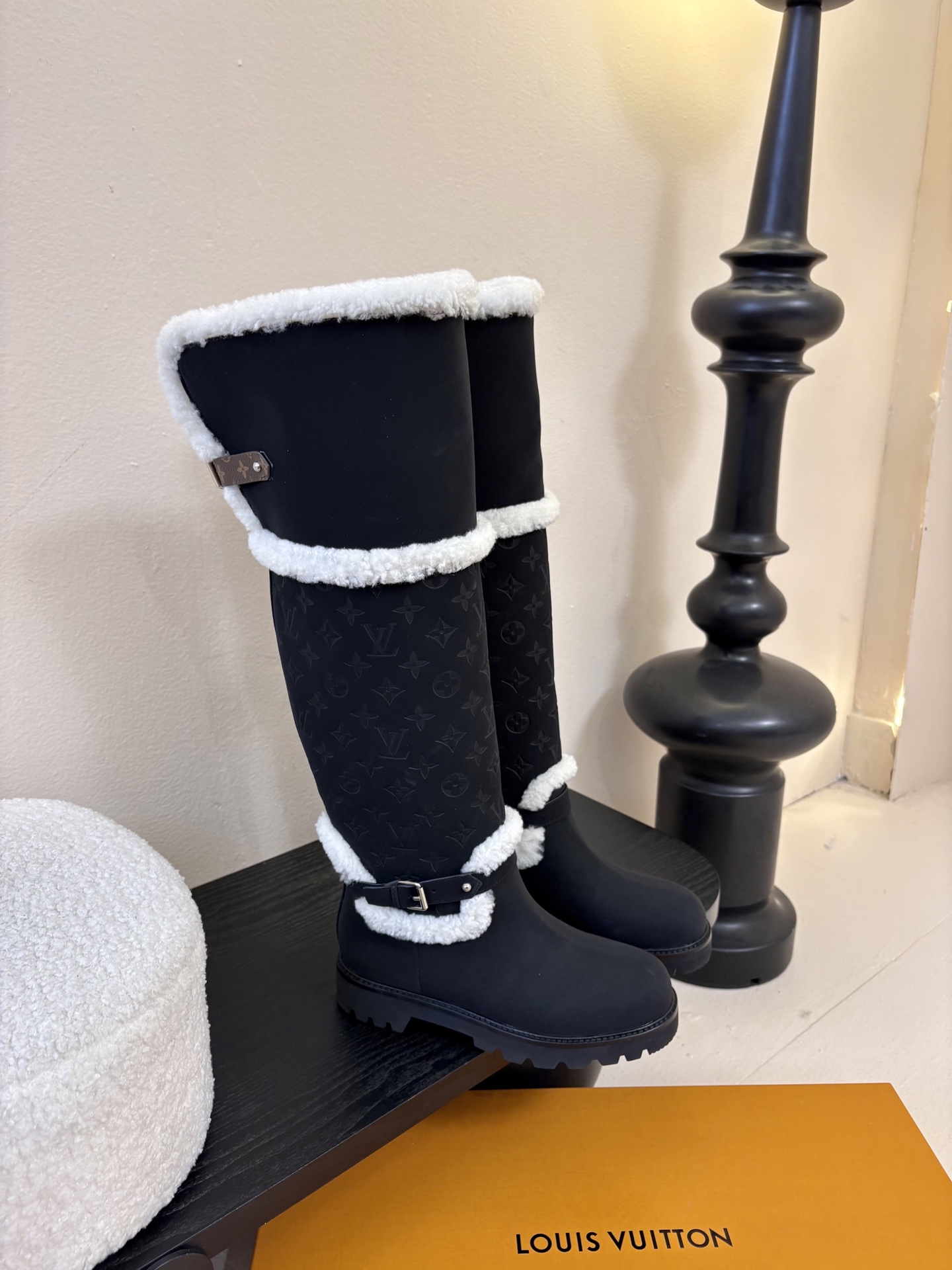TOP Louis Vuitton LV Embossed Leather and Plush Long Boots - 3 Colors