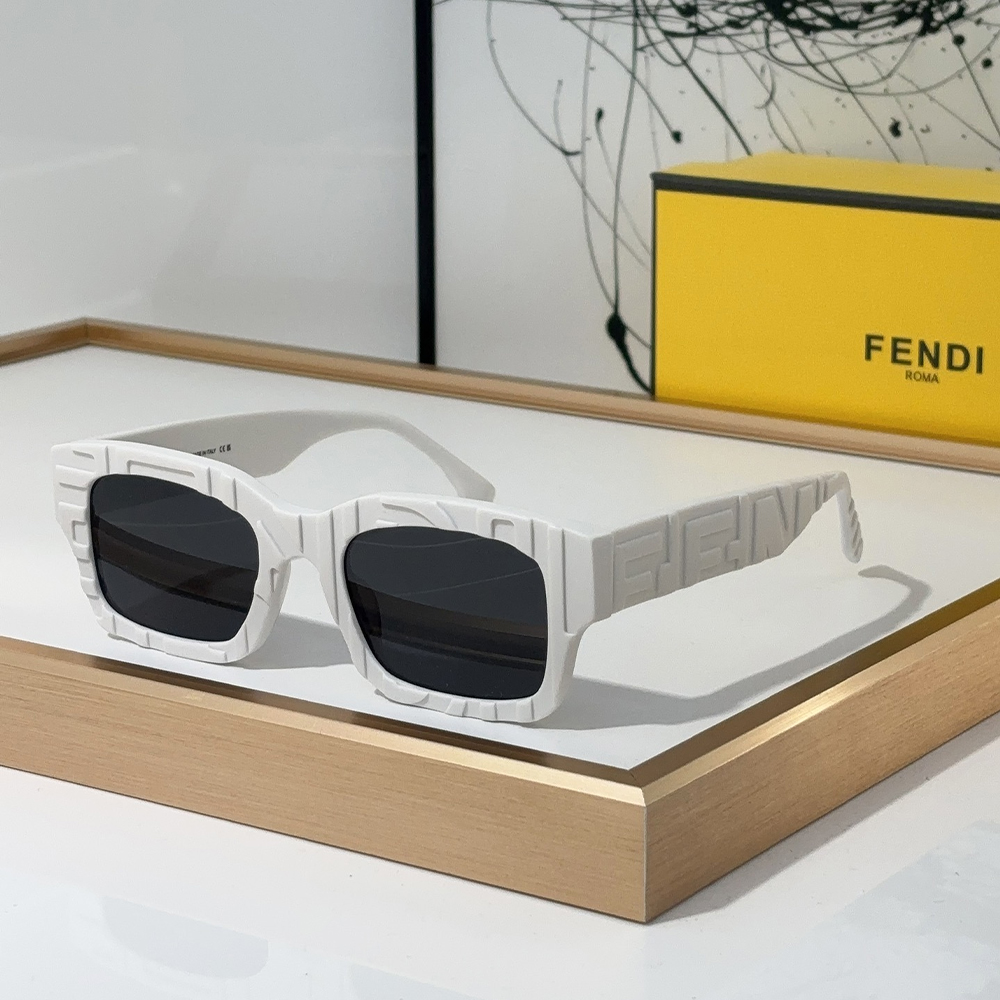 Fendi UV Protection Sunglasses Top Quality （Replica）