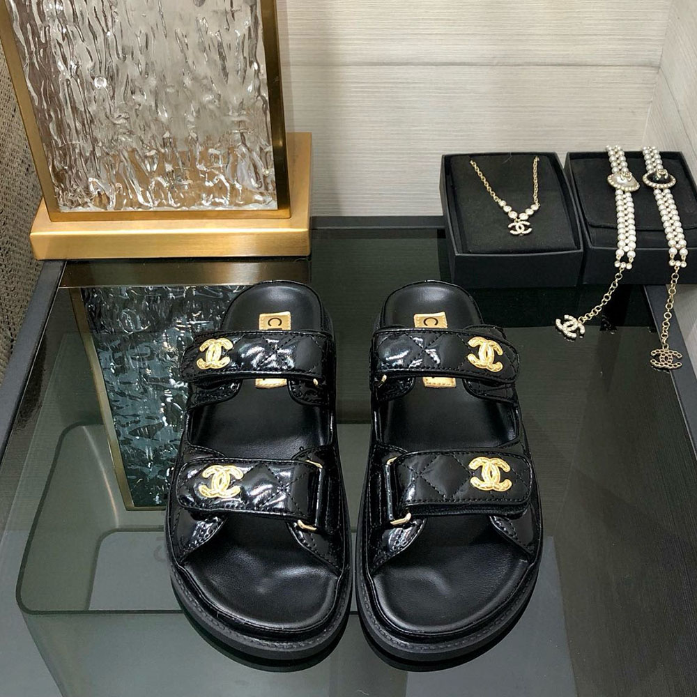 Chanel Fashionable Half Slippers Sandals Slide（Replica）