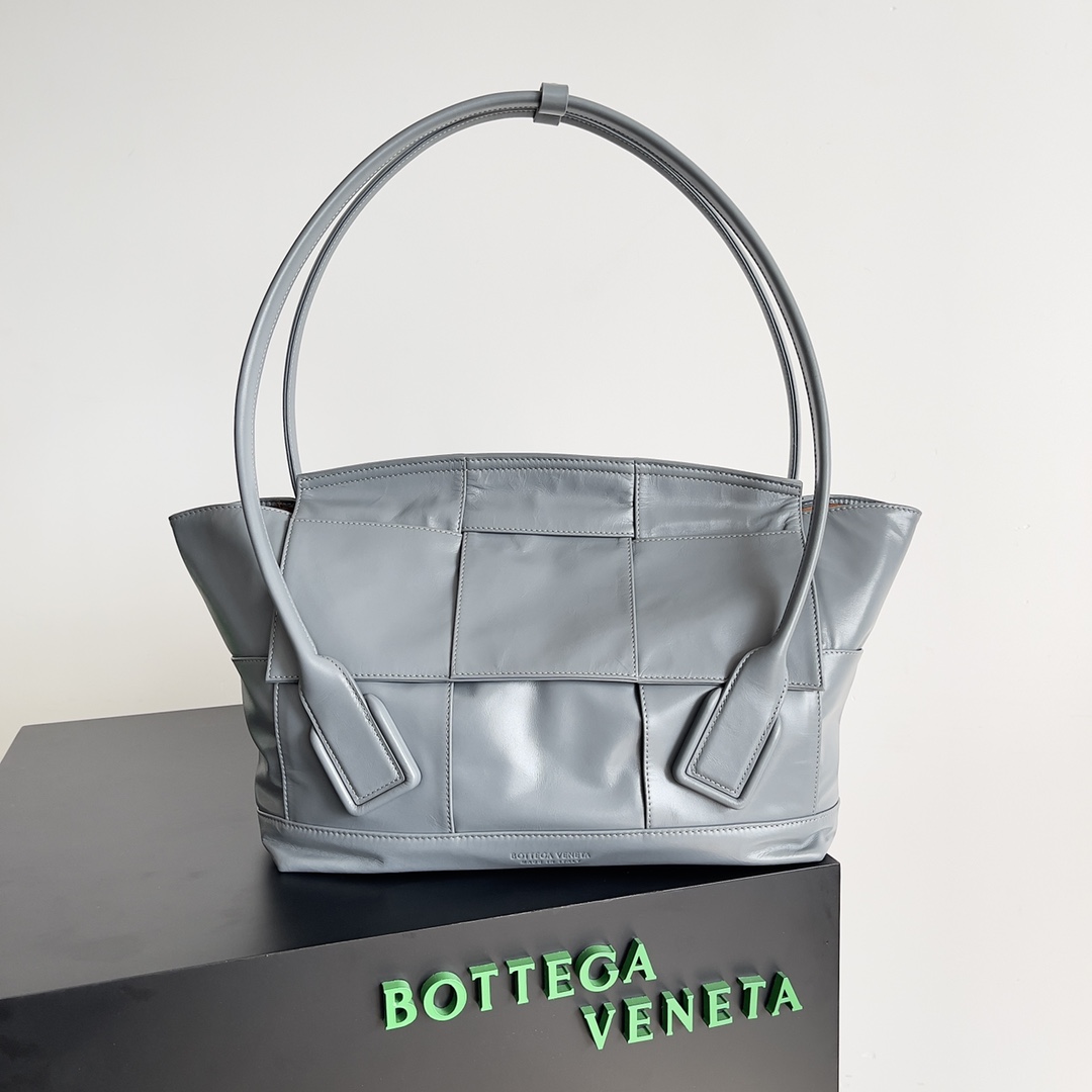 TOP Bottega Veneta BV Arco Bags 48x13x27.5cm - Gray