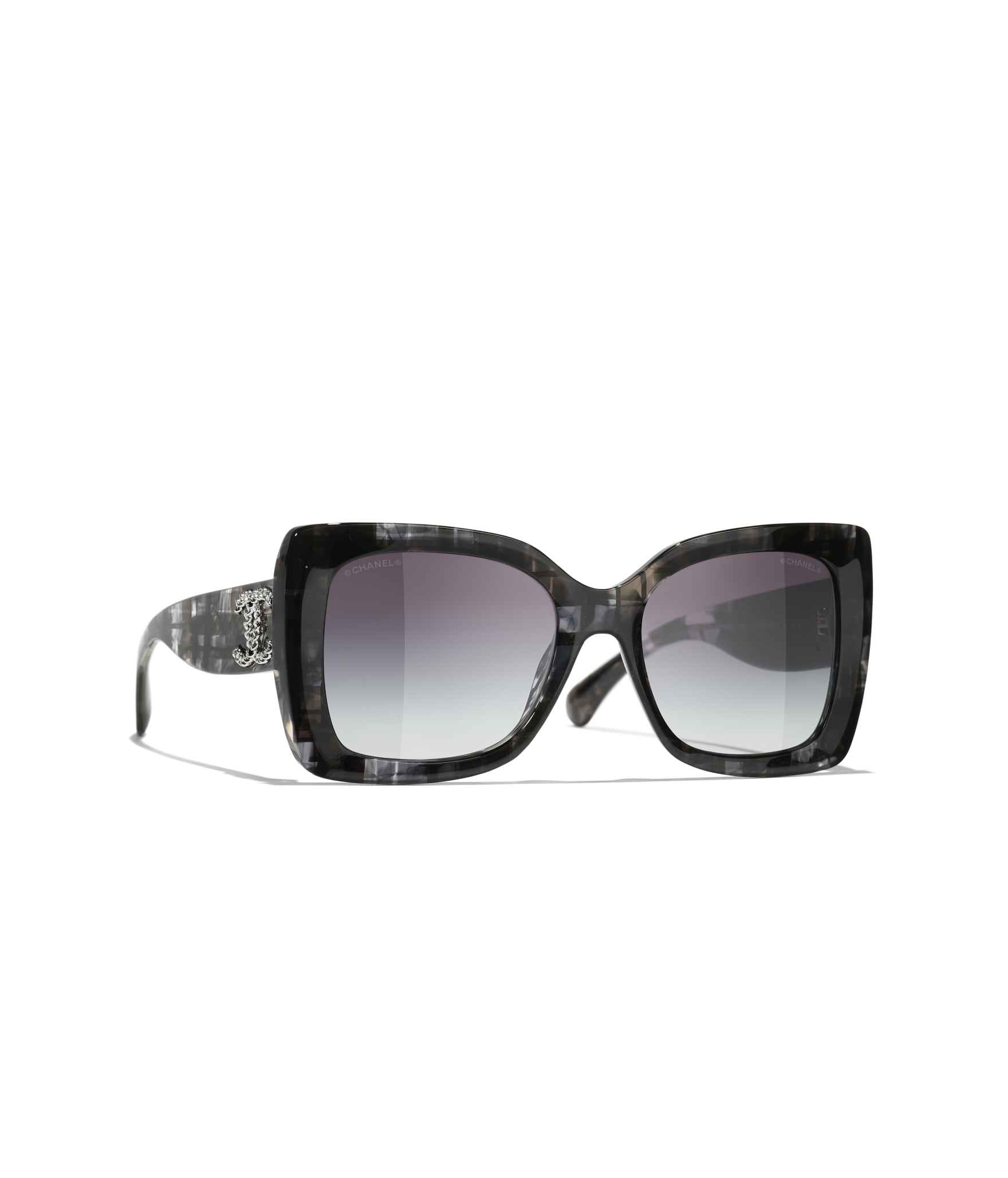 CHANEL Square Sunglasses A71742X08101S
