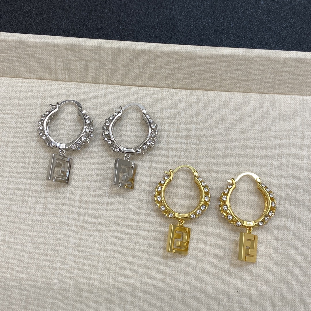 TOP FENDI FF Earrings - 2 Colors