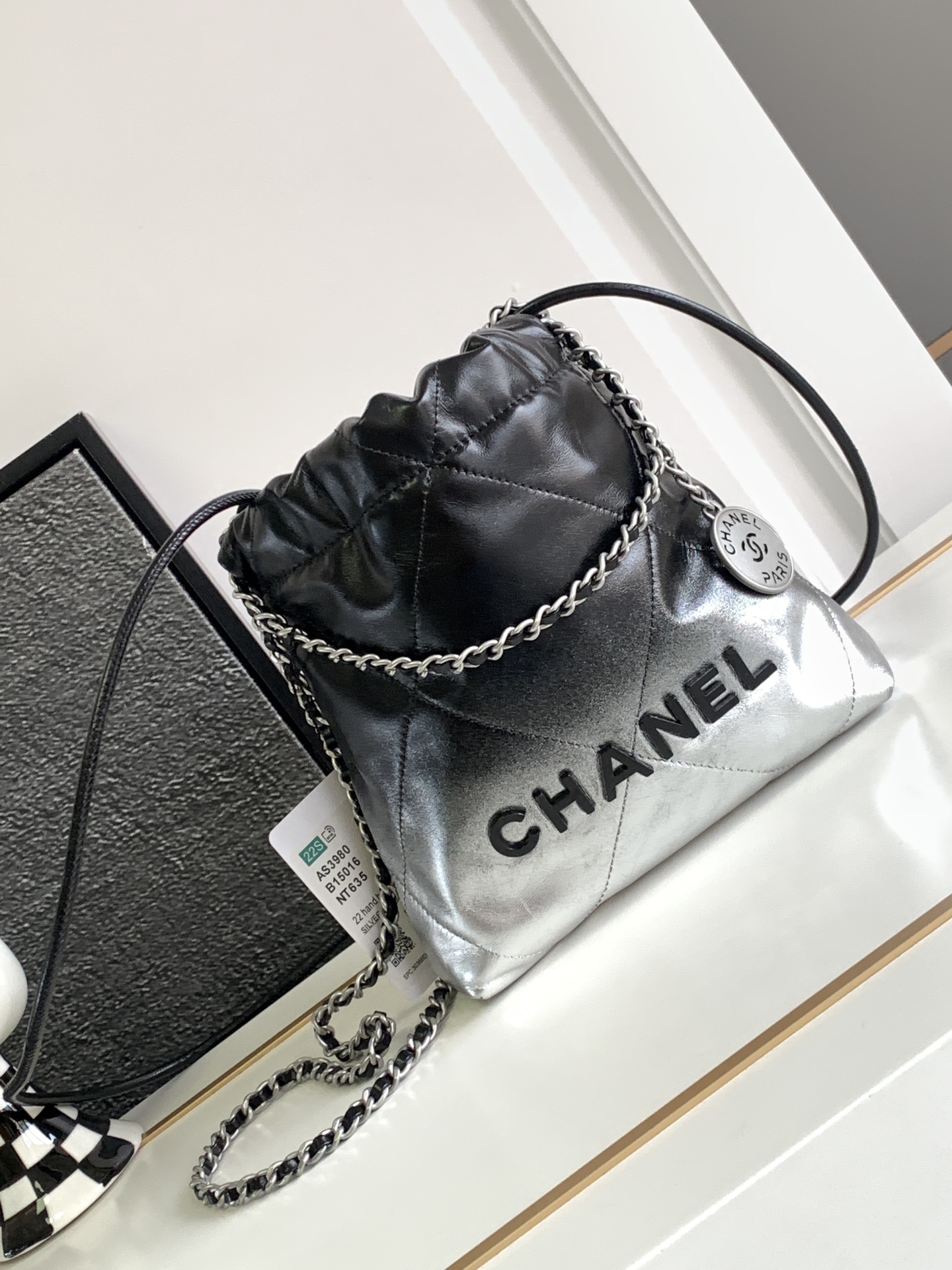 TOPCHANEL Gradient Shiny Calfskin Mini 22 Bags 19x20x6cm - 2 Colors
