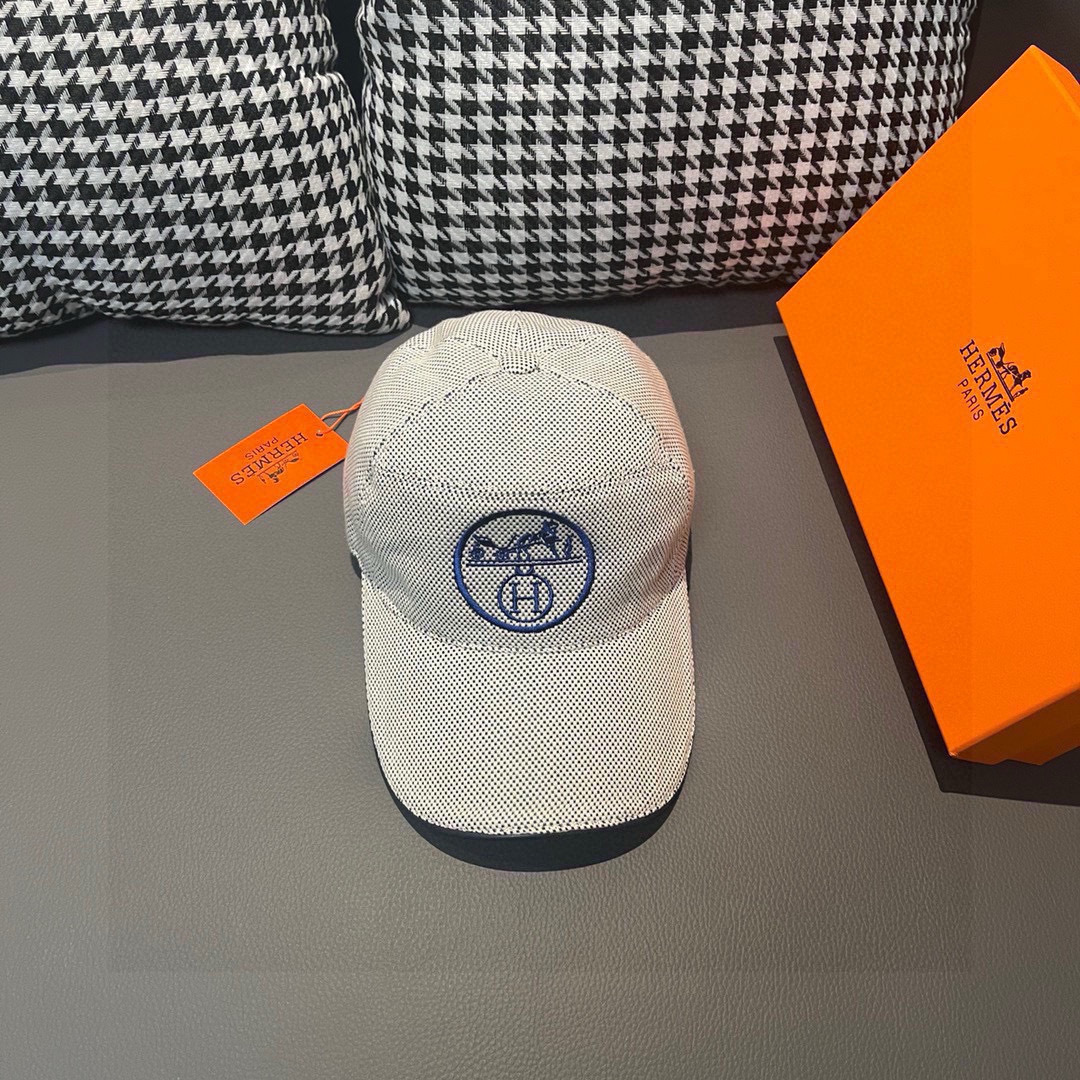 TOP HERMES Baseball Hat - White and Blue
