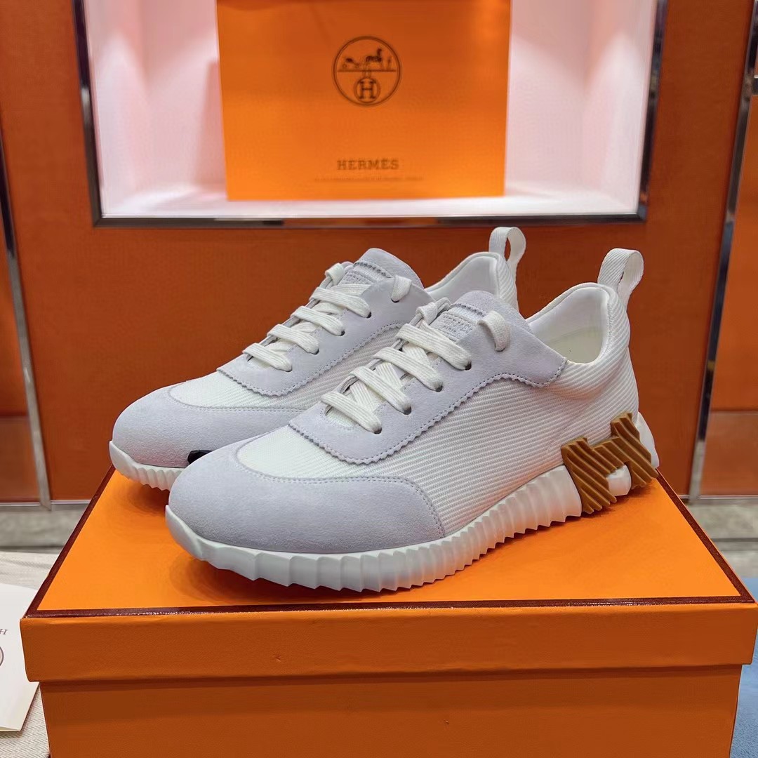 TOP HERMES Sneakers - White with 9 Different Logos