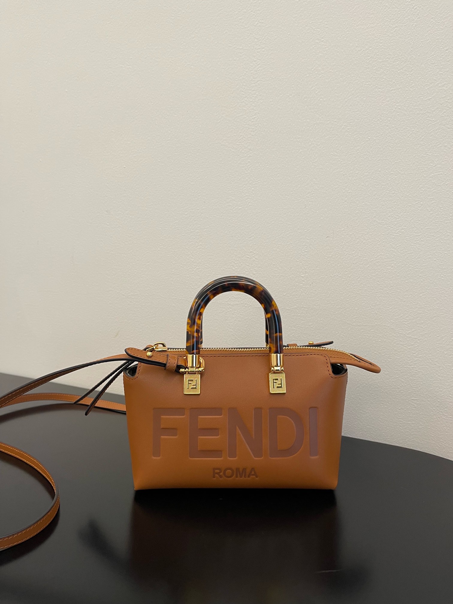 TOP FENDI By The Way Boston Bag Mini 17x18x8cm - Brown