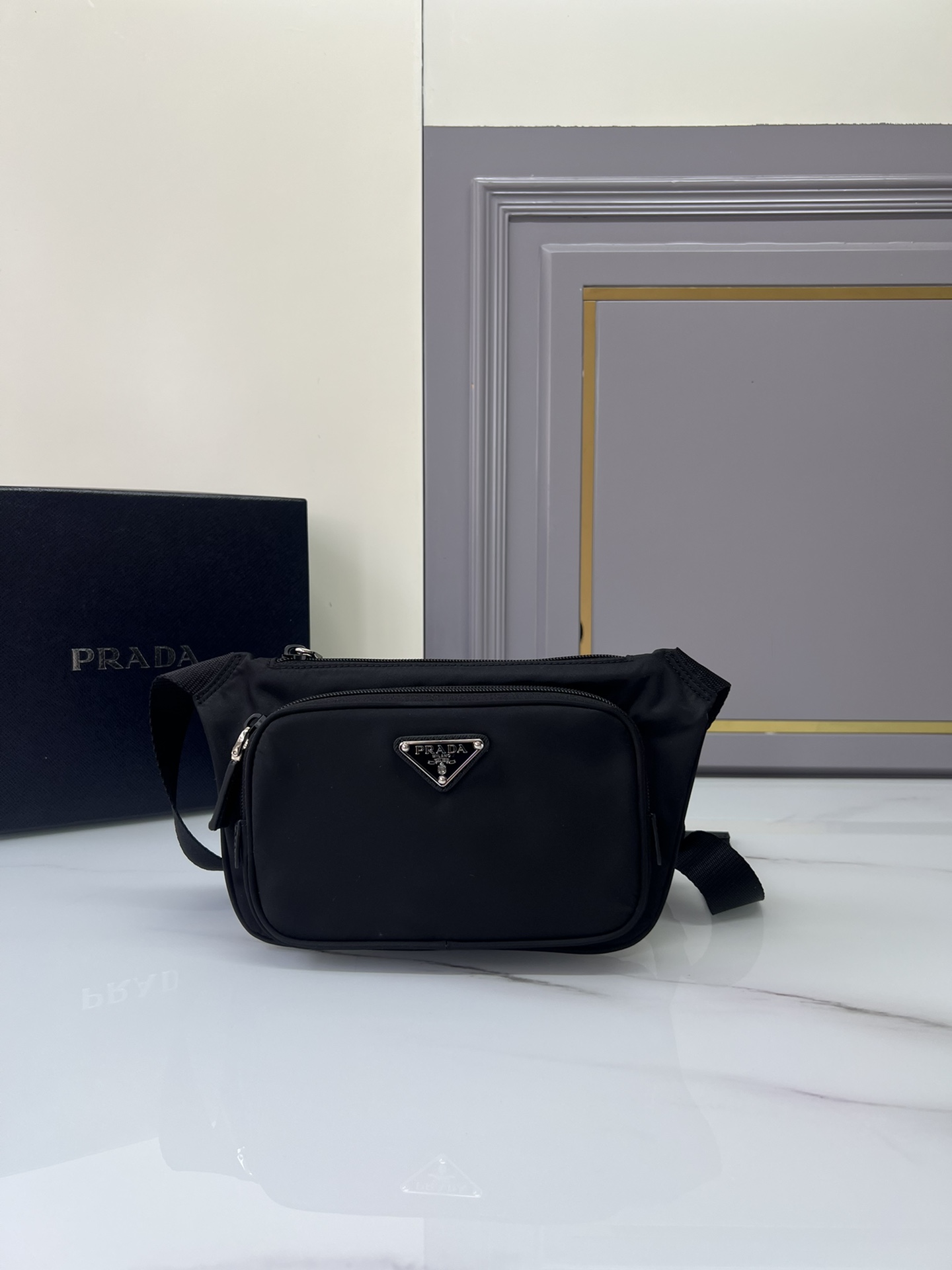 Top PRADA New Waist&Chest Bags 19x13x2.5 cm - Black