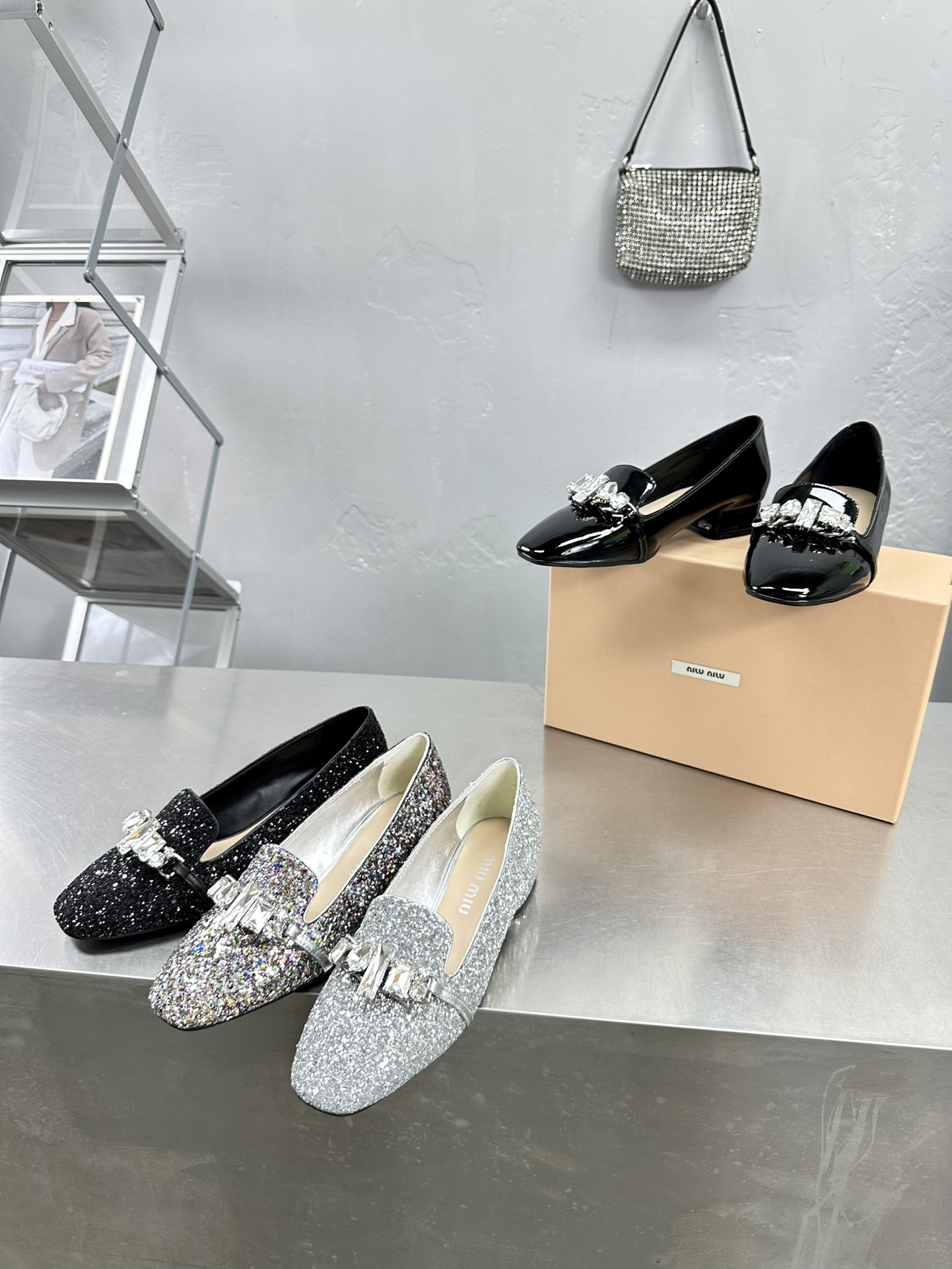 TOP Miu Miu Sequin Single Shoe - 4 Colors