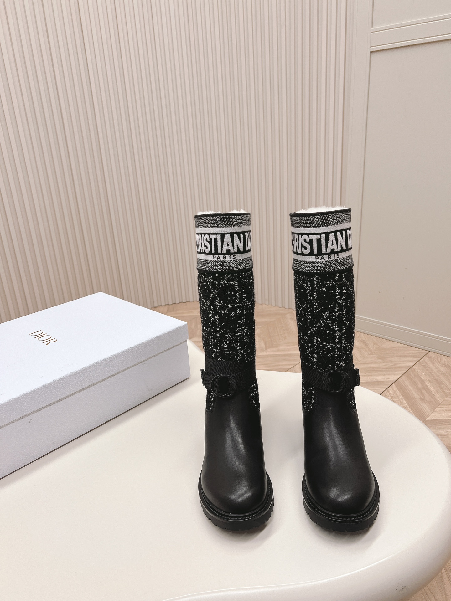 TOP Christian Dior Boots In Thickened Wool - 4 Colors