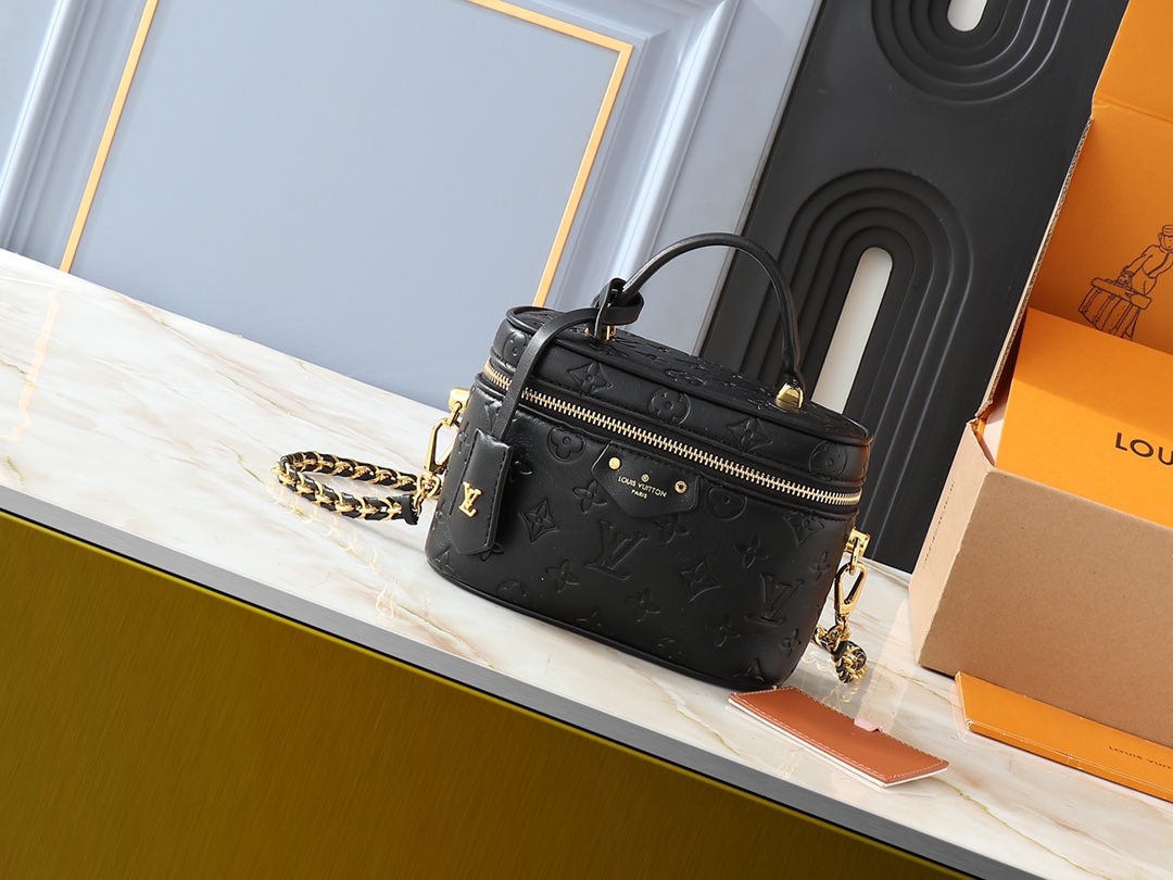 TOP Louis Vuitton LV Vanity CC Handbag 19 x 13 x 11cm - 2 Colors