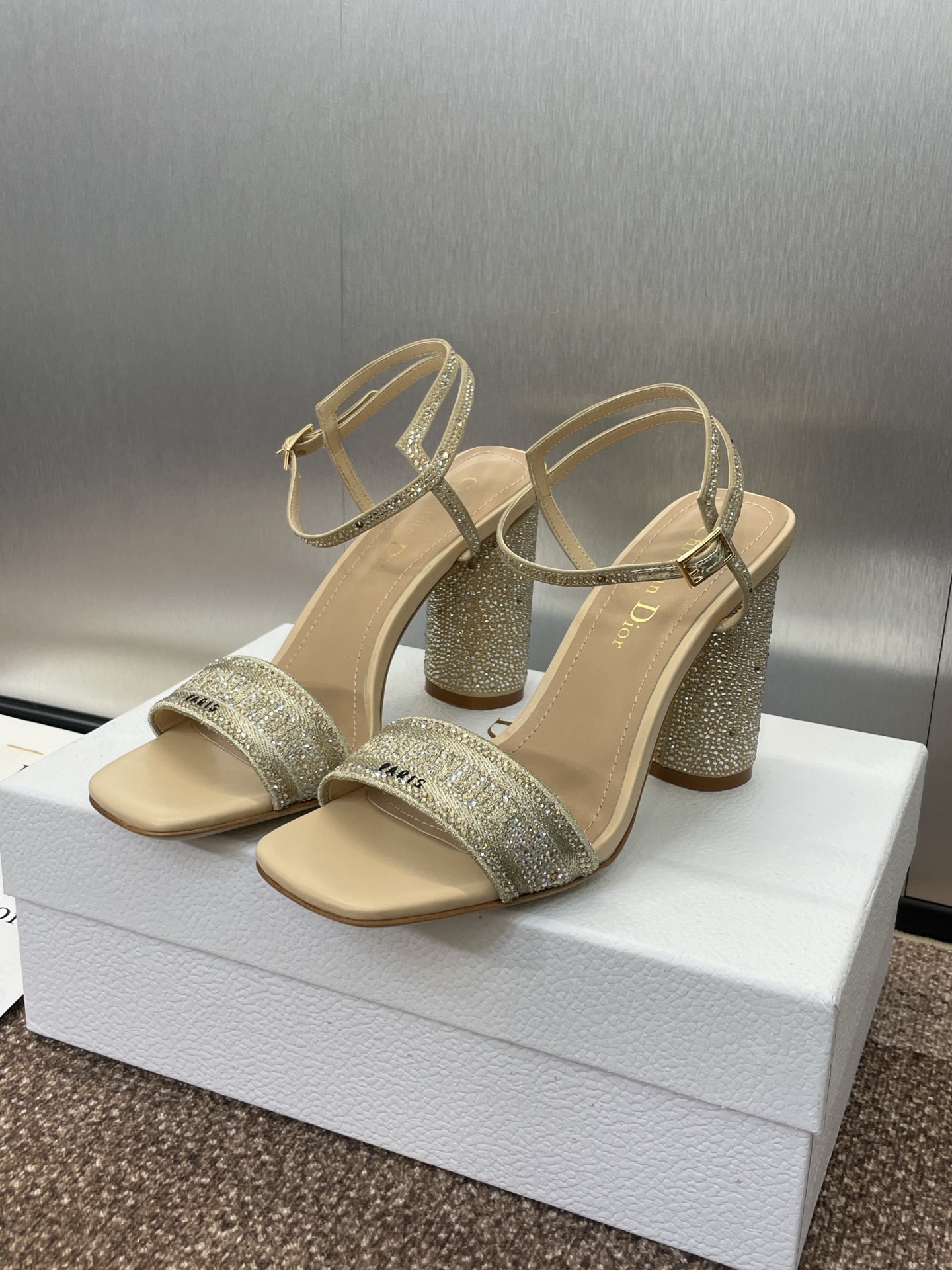 TOP Christian Dior 9.5cm High Heel Sandals - Gold