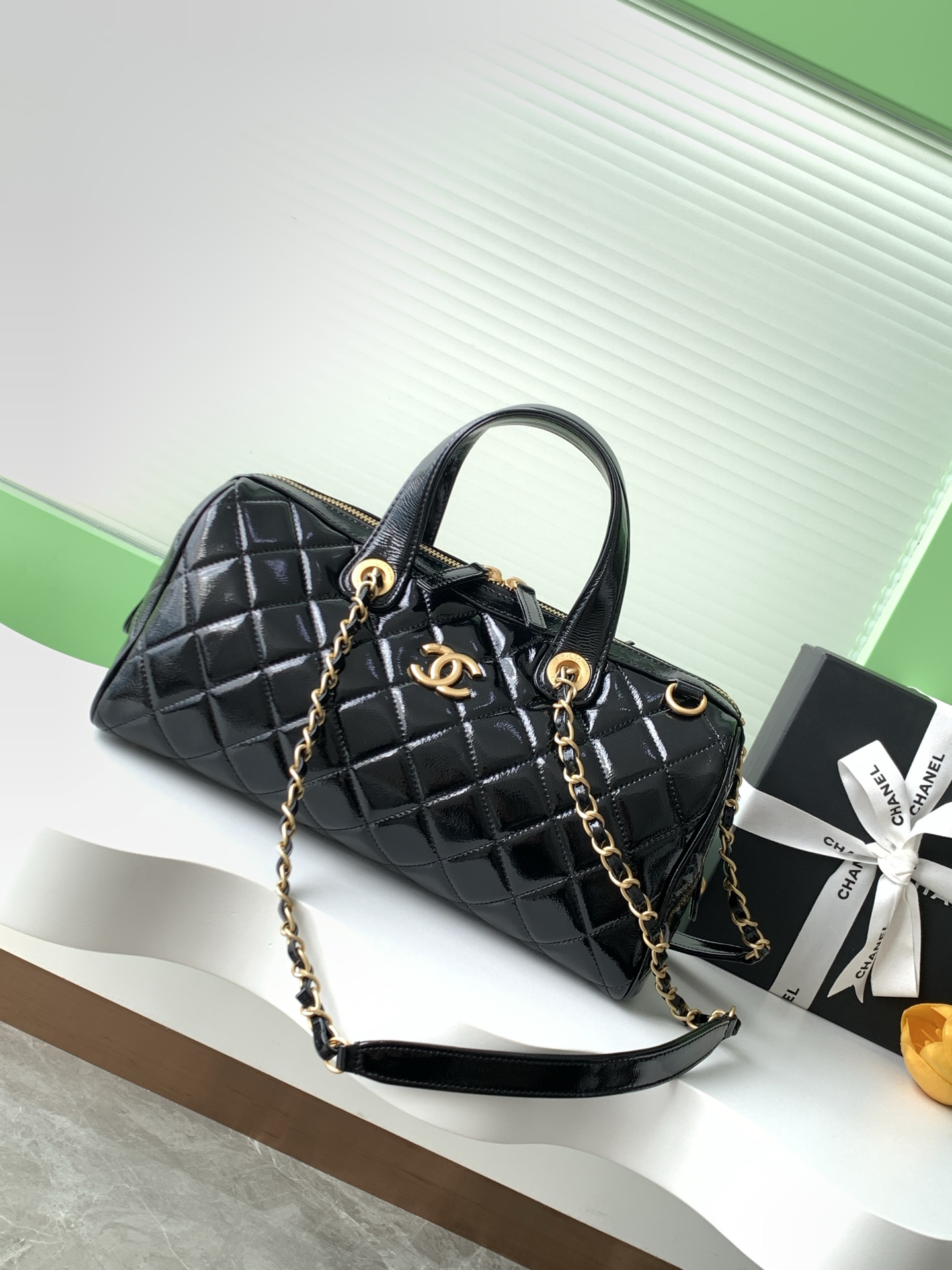 TOP CHANEL Bowling Bag 17-31-13 cm - Black