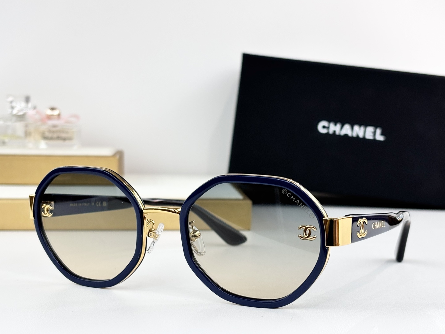 TOP CHANEL Sunglasses - 7 Colors