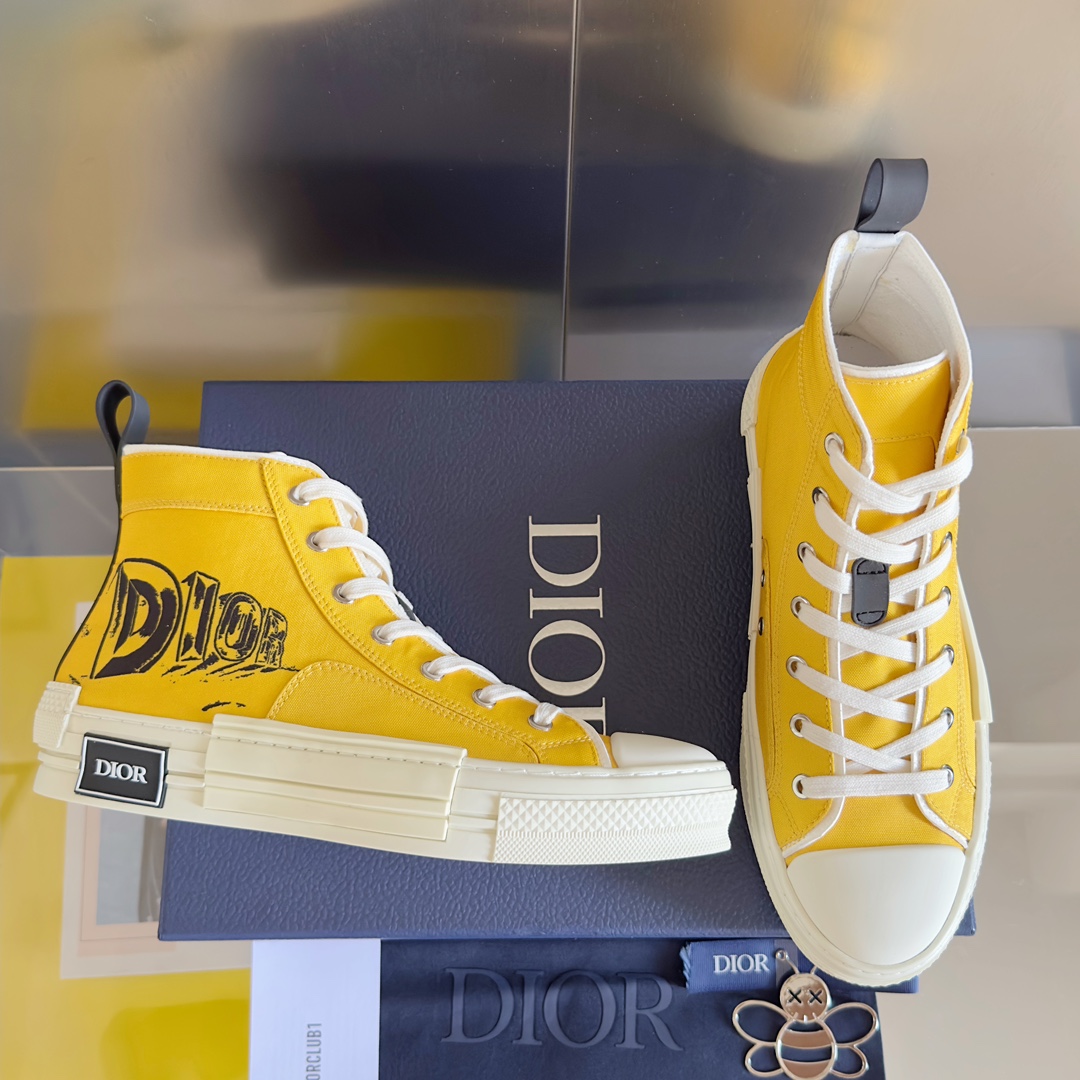 TOP Christian Dior B23 High Top Sneakers - Yellow