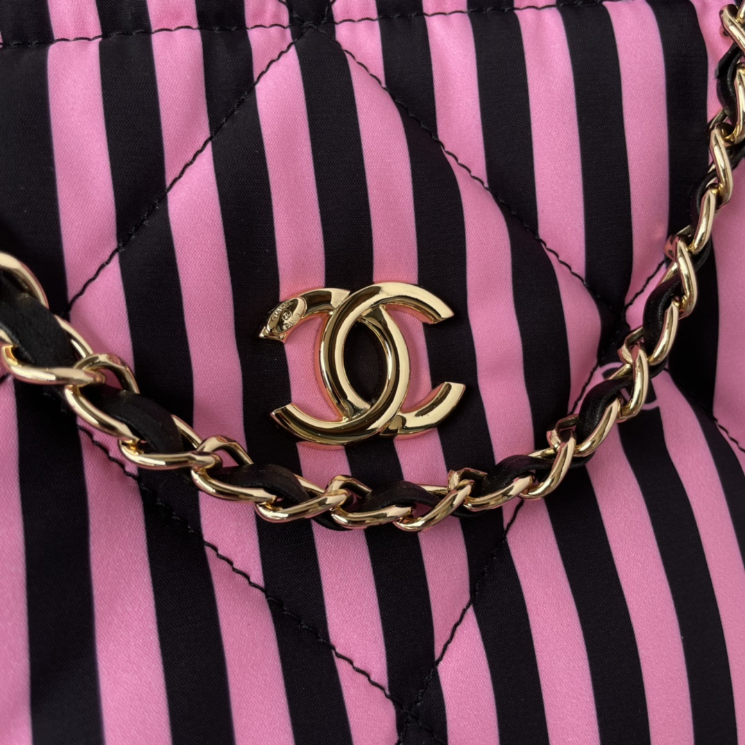 TOP CHANEL Cocobeach Bag 36x35x2cm - 2 Color