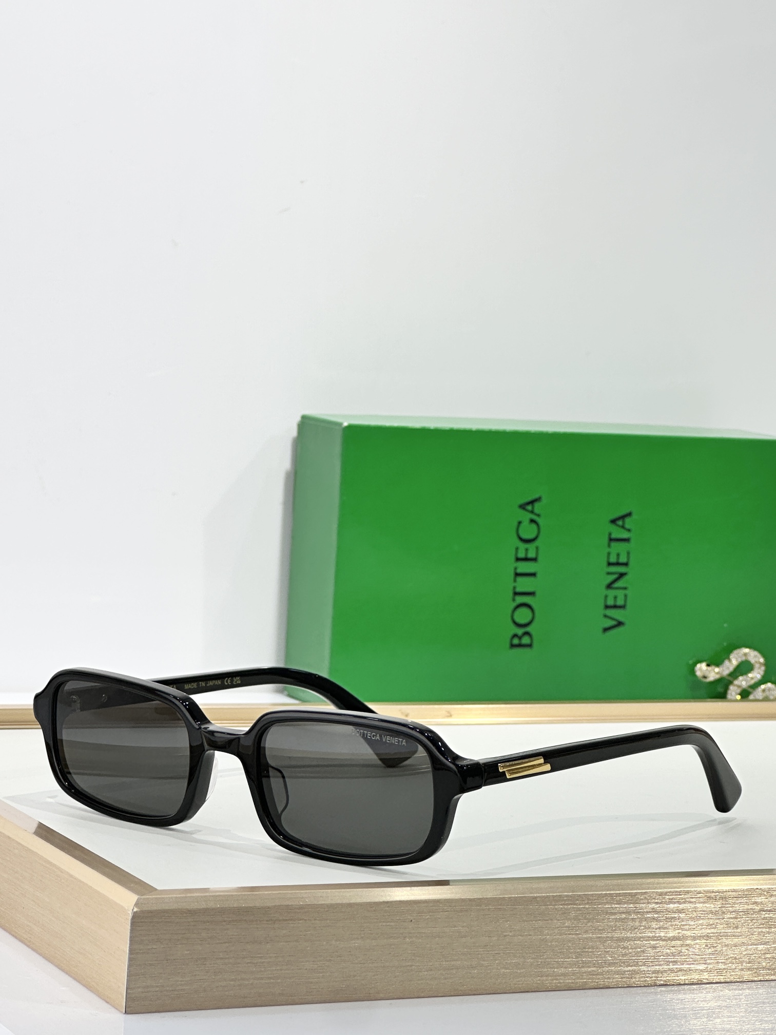 TOP Bottega Veneta BV Sunglasses - 6 Colors