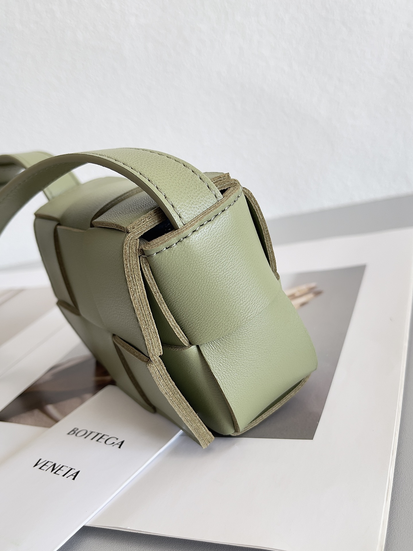 TOP Bottega Veneta BV Cassette Bag Mini 12x8x4cm - Green