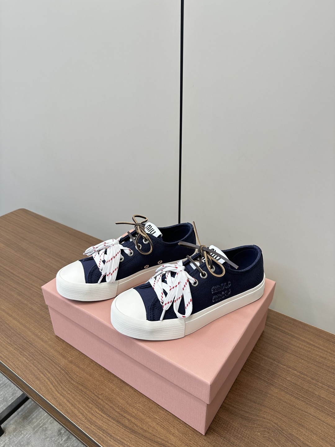 TOP Miu Miu Embroidered Canvas Shoes - 4 Color