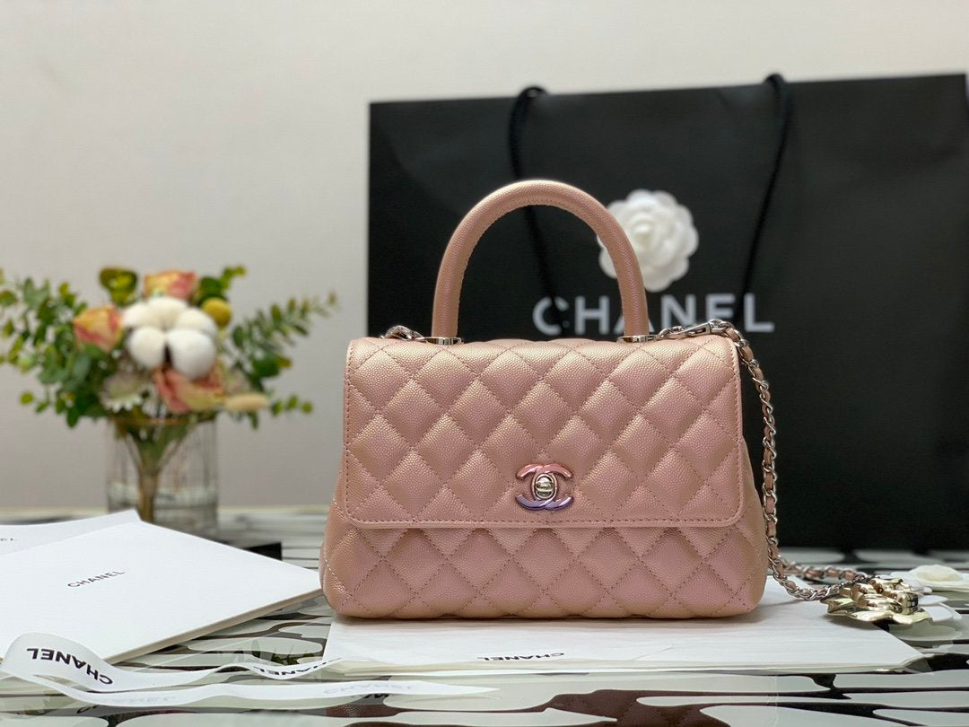 TOP CHANEL Coco Top Handle Bag Iridescent Caviar Small 19cm - Pink
