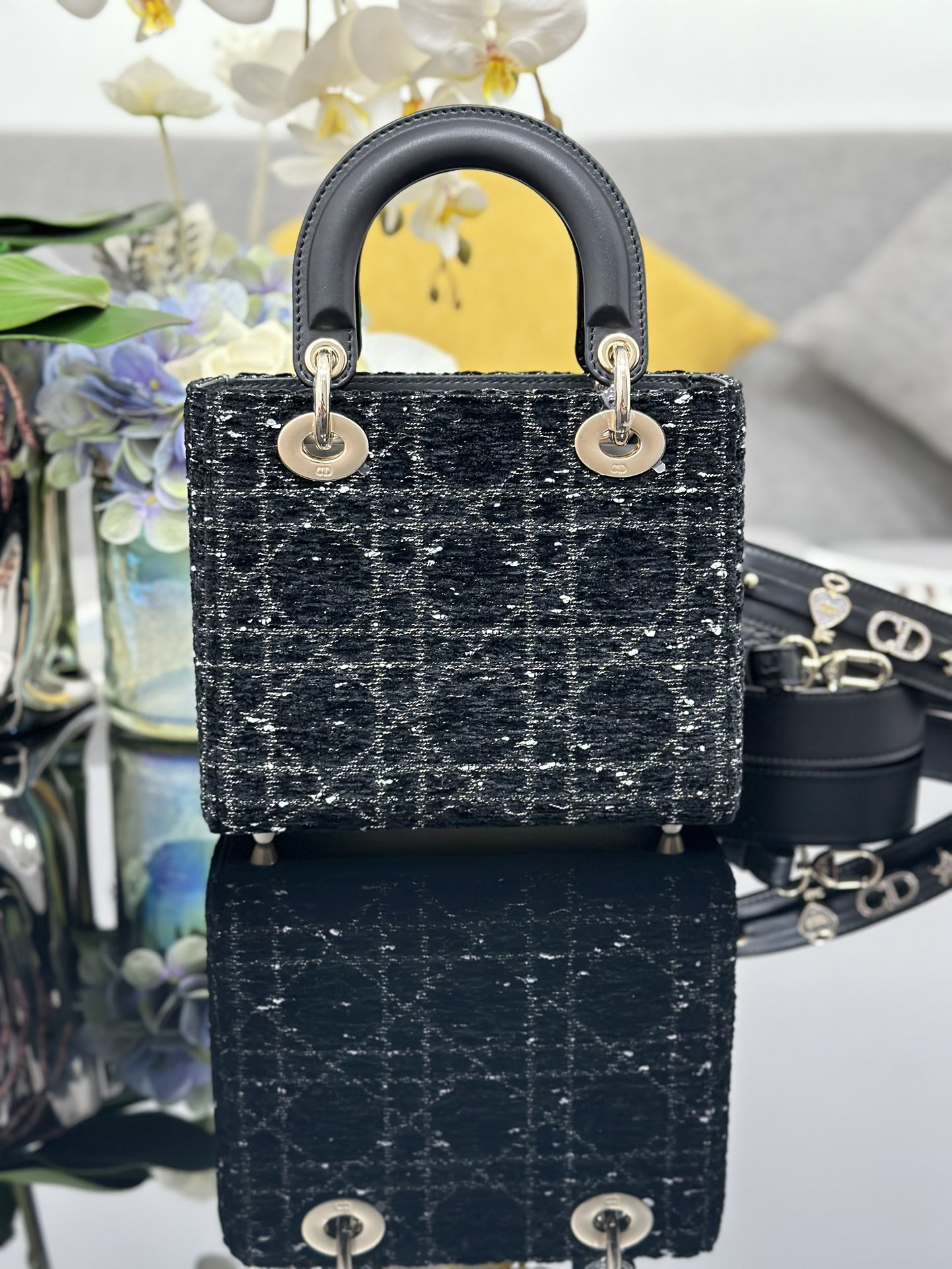 TOP Christian Dior Lady Dior Bag Tweed 20x16.5x8cm - Black