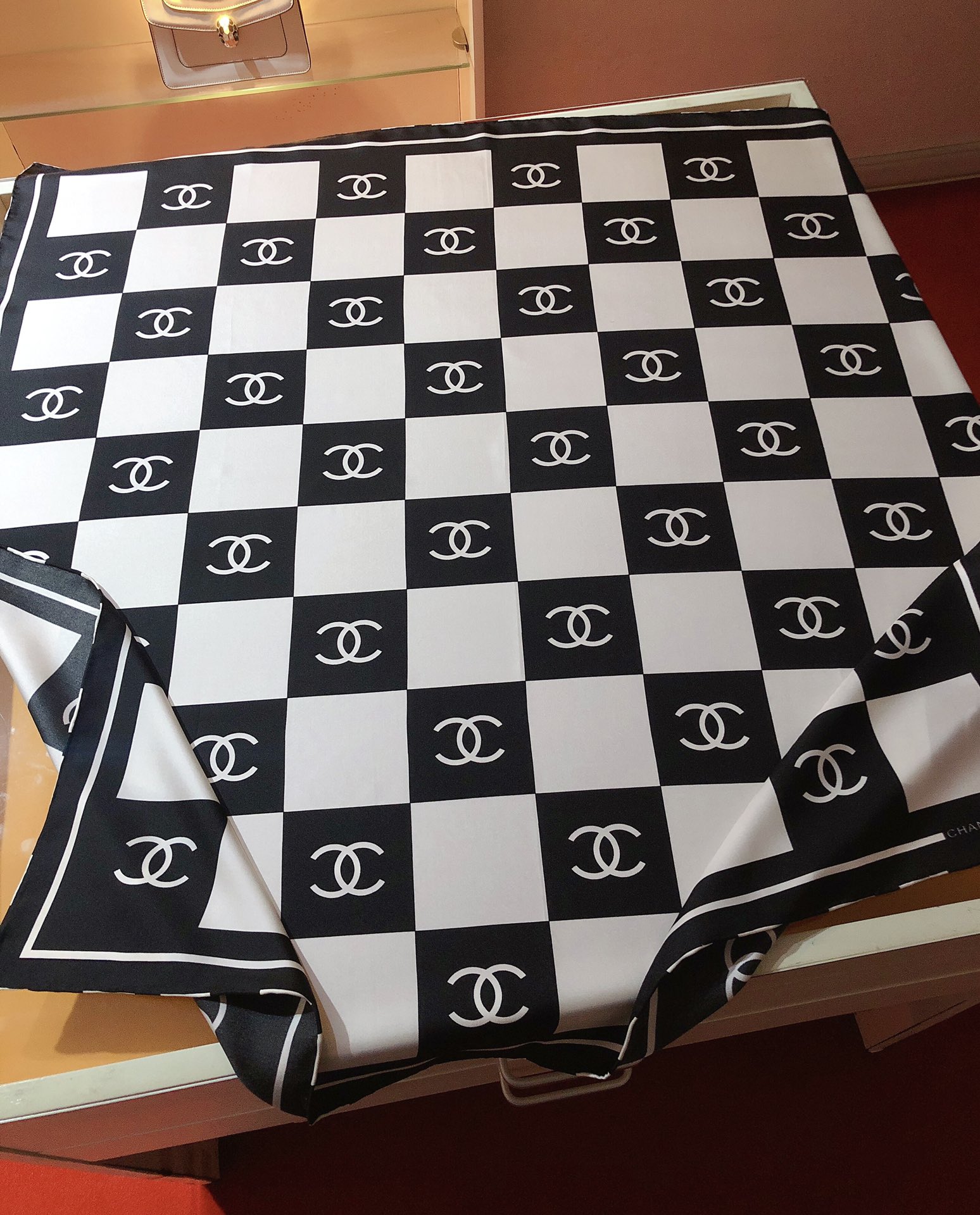 TOP CHANEL Checkerboard Silk Scarf 90 x 90 cm