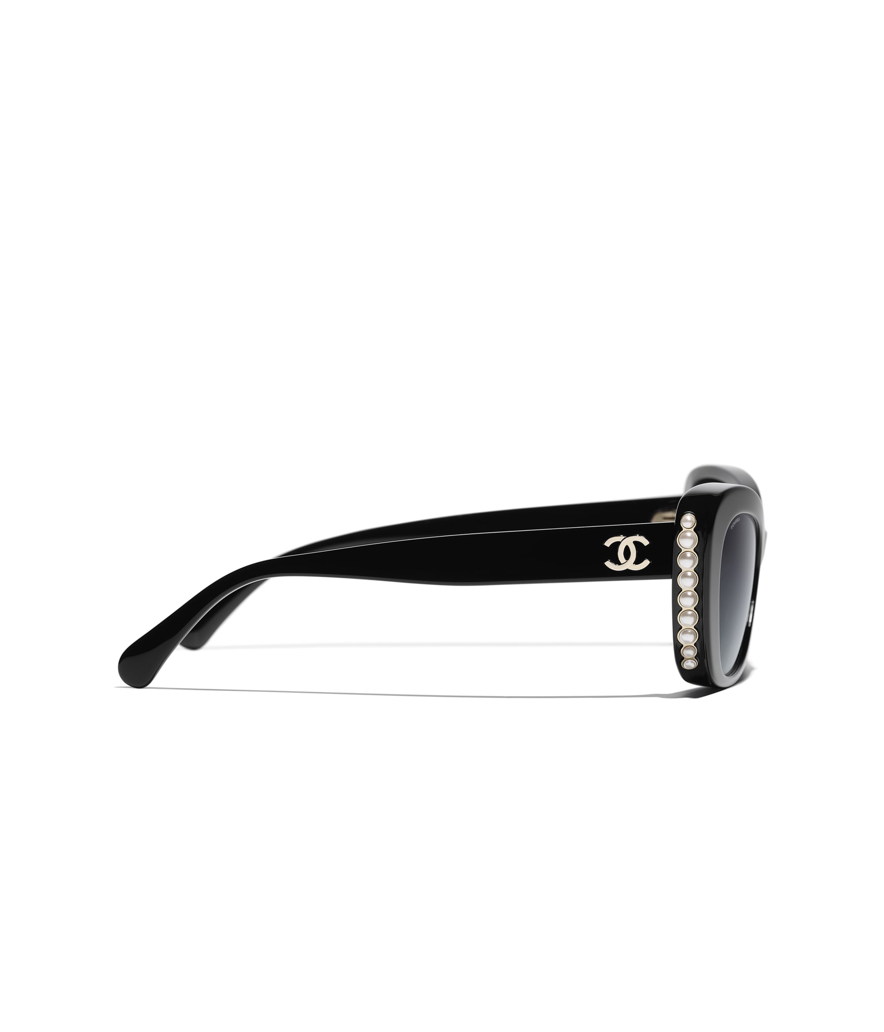 CHANEL Cat Eye Sunglasses A71491X08222S