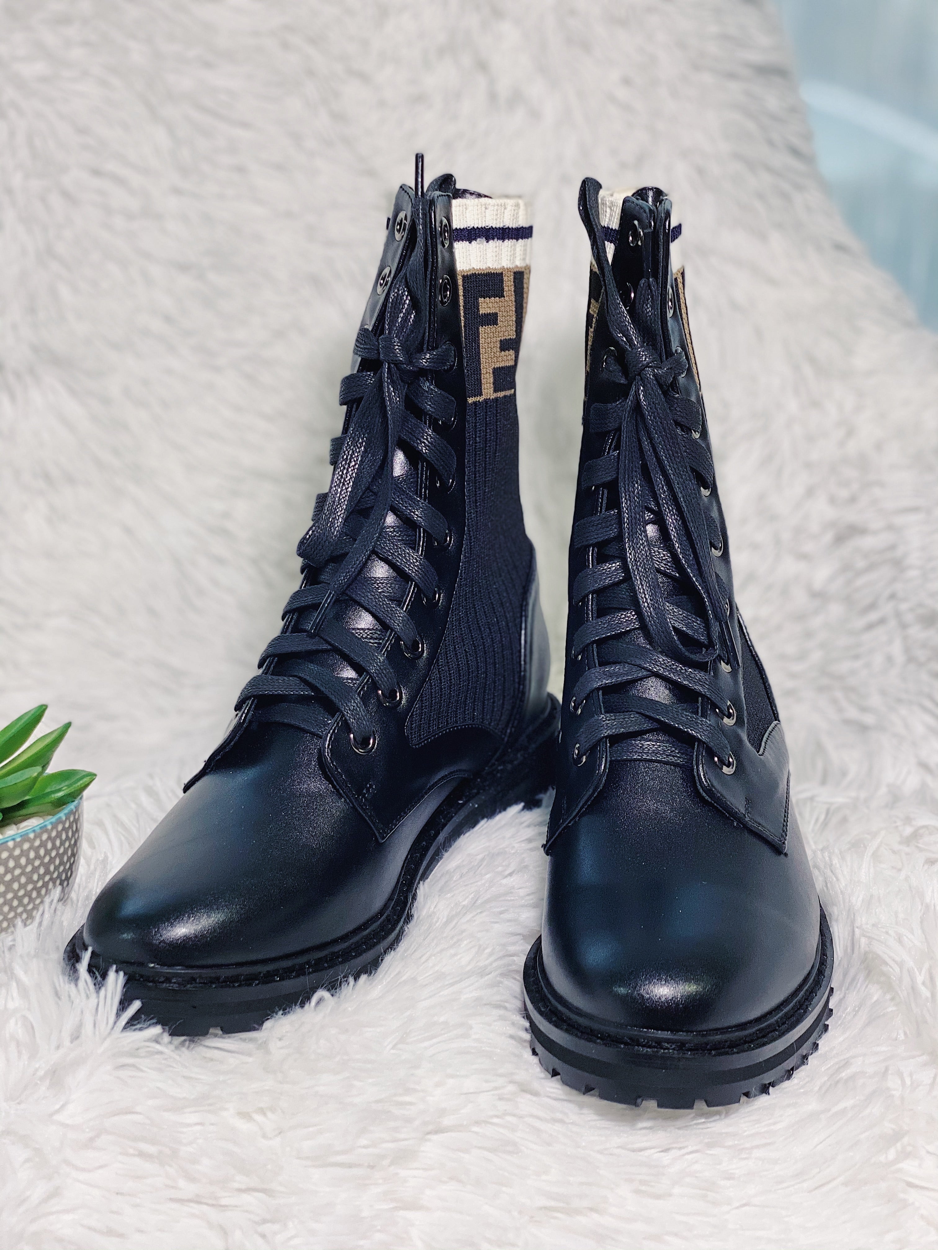 TOP FENDI Boots