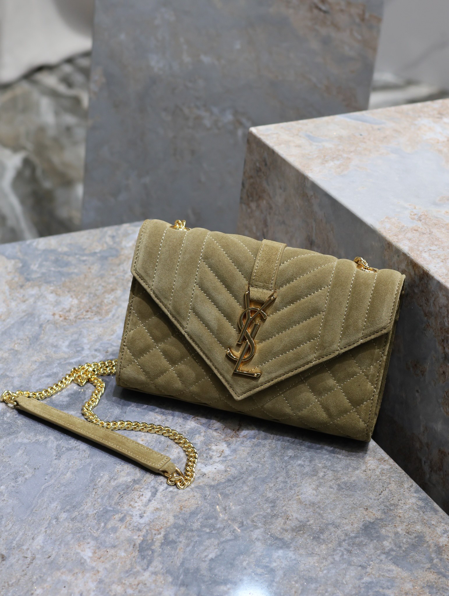 TOP Yves Saint Laurent YSL Envelope Chain Wallet Grain Leather - 2 Sizes - Army Green - GHW