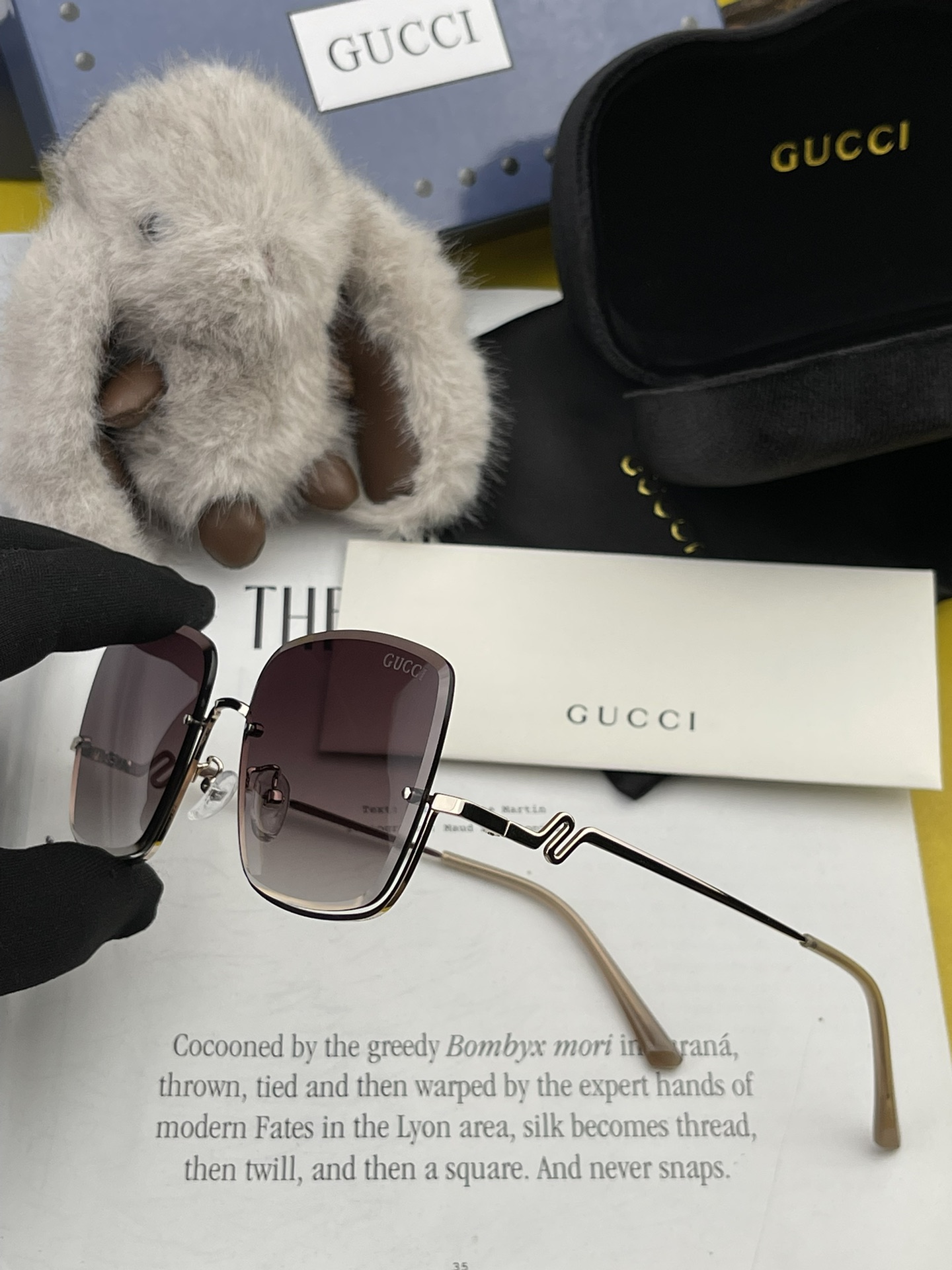 TOP Gucci Half Frame Sunglasses - 3 Color