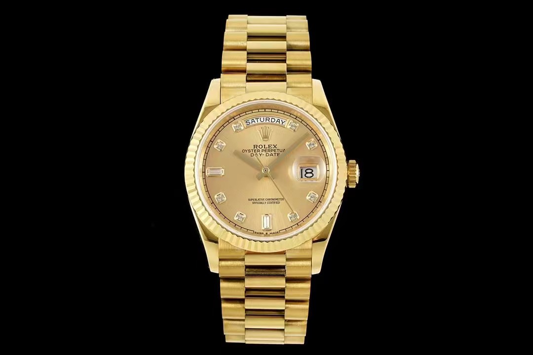 TOP ROLEX Rolex Watch 36mm - Gold