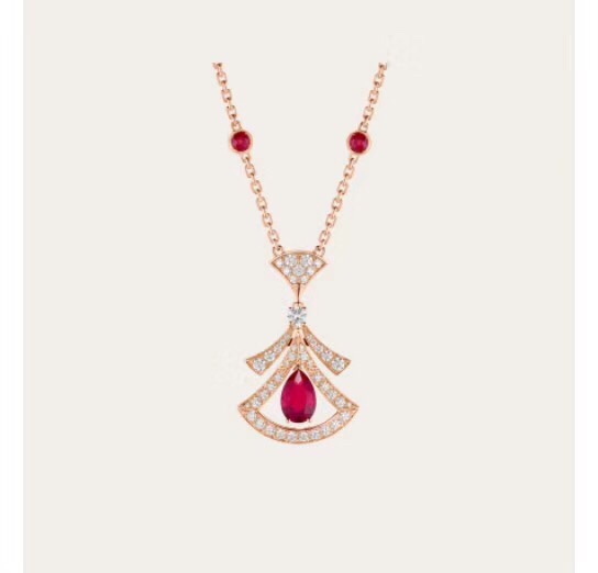 TOP BVLGARI Diva's Dream Ruby Necklace