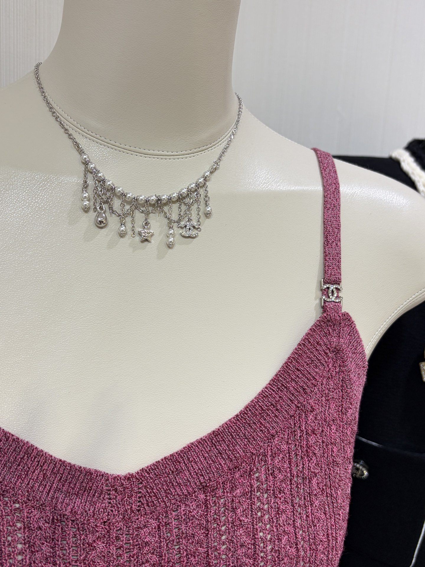 TOP CHANEL Necklace - Silver