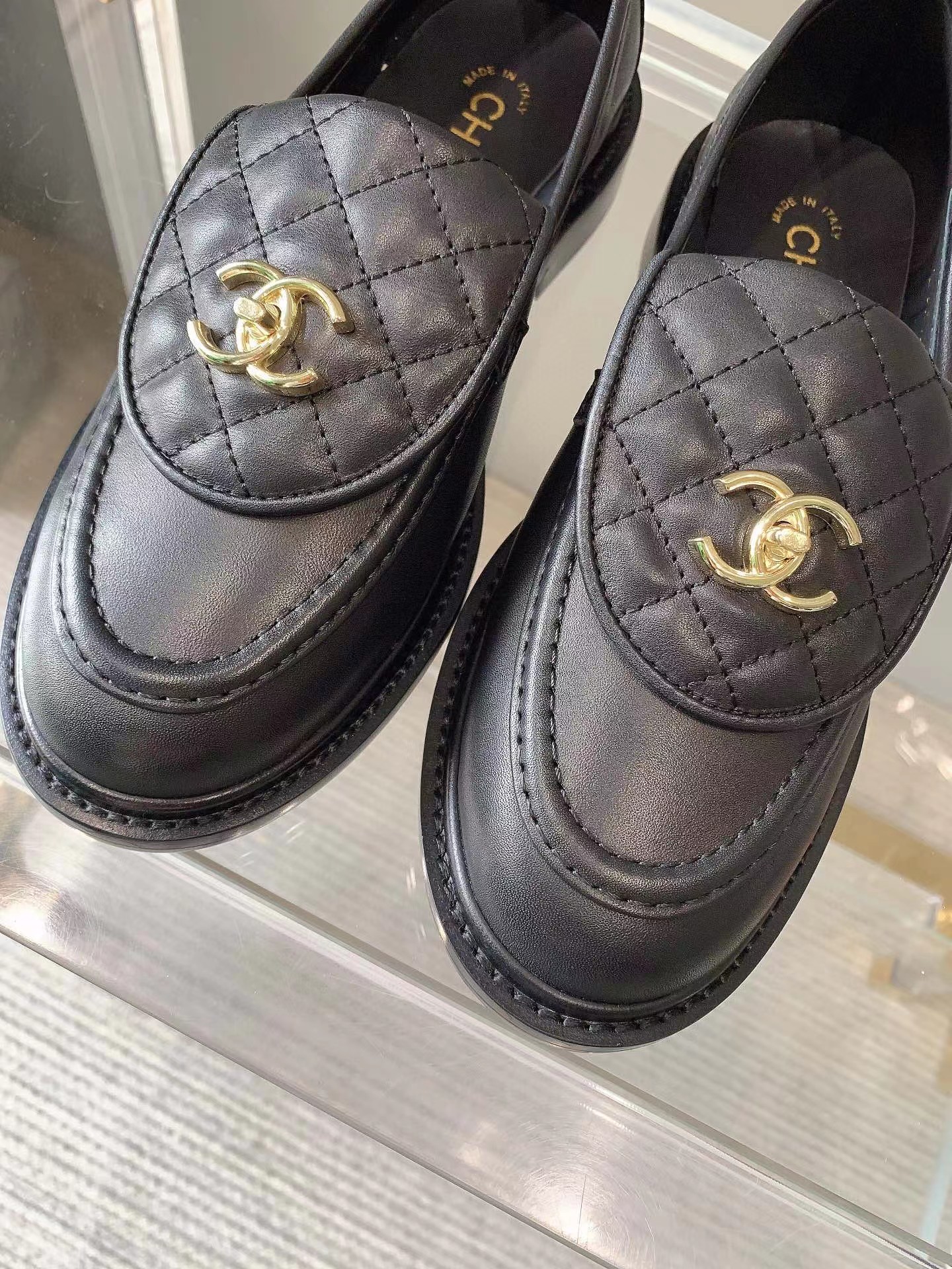 TOP CHANEL Tab Loafers - black - GHW -