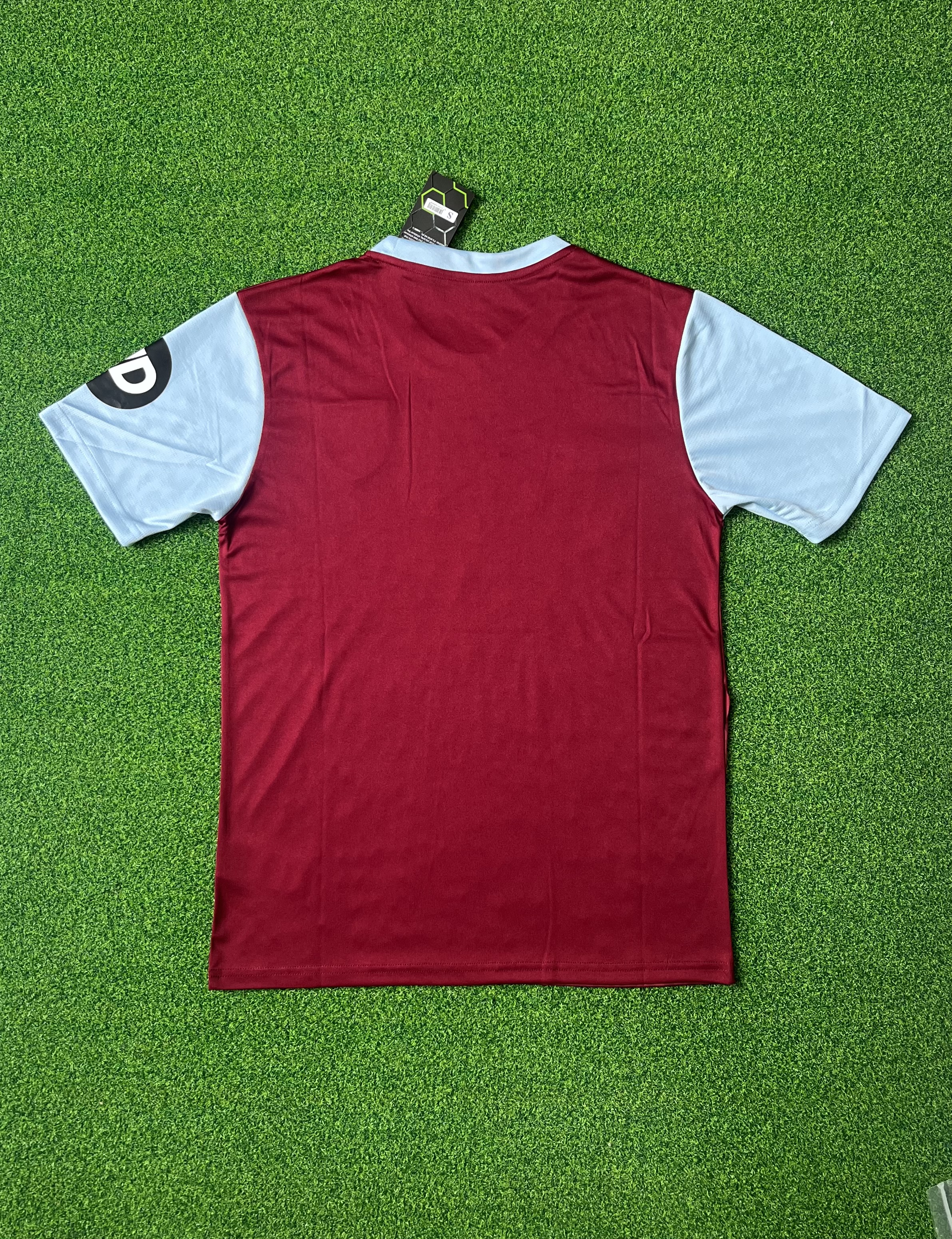 2425 West Ham Home jersey..Player embroidery version