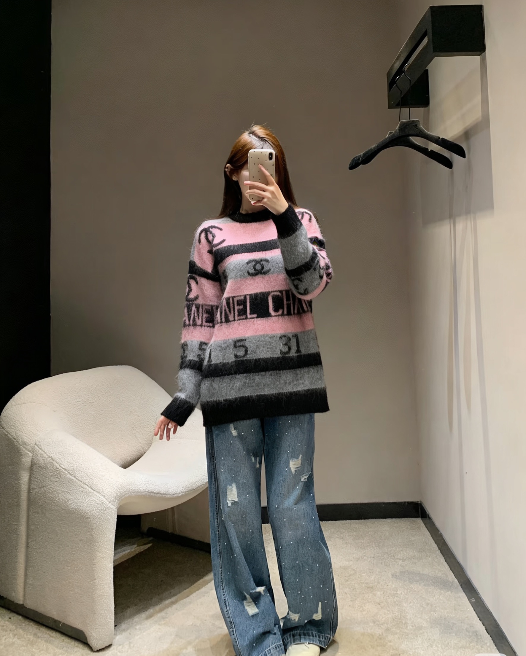 TOP CHANEL Sweater -  Pink and Black