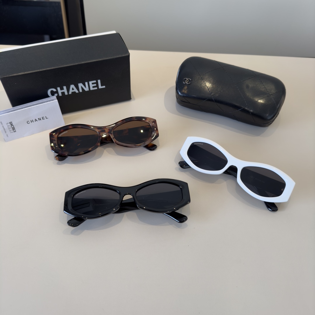 TOP CHANEL Sunglasses - 3 Colors