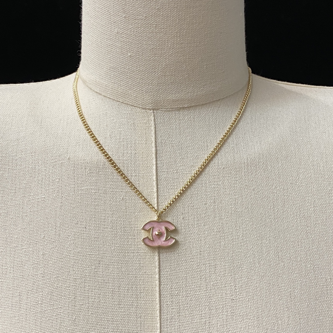 TOP CHANEL CC Necklace - Gold