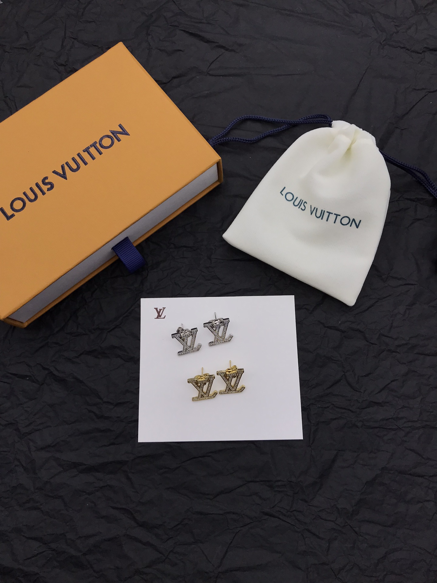 TOP Louis Vuitton LV LV Earrings