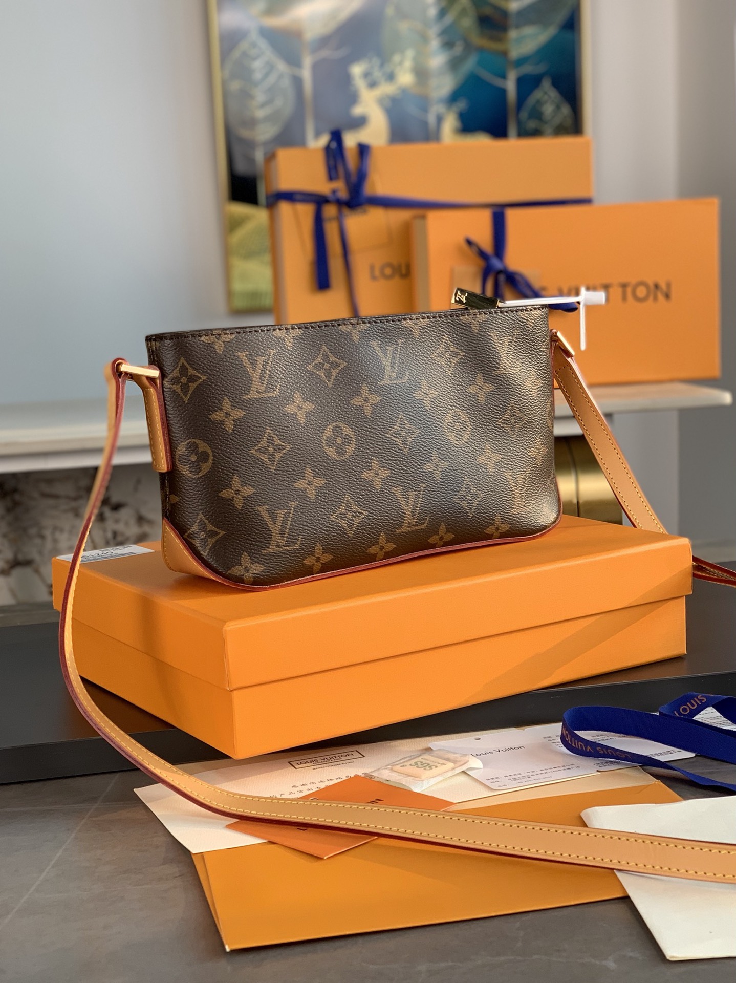 TOP Louis Vuitton LV Twicr Shoulder Bag Monogram 25x13x7.5cm - Brown