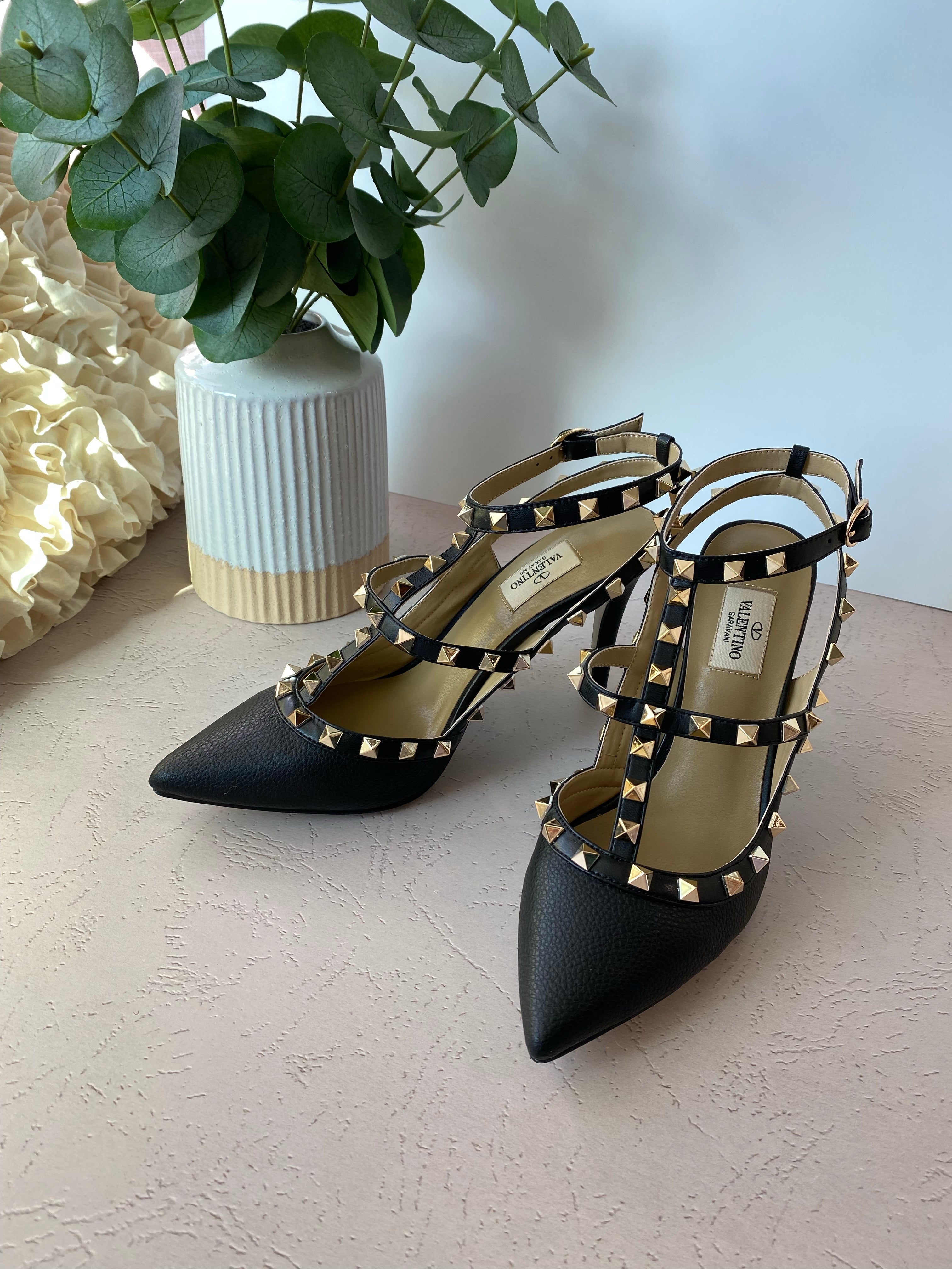 TOP VALENTINO  Rock Studs High Heels Grainy Leather - Black